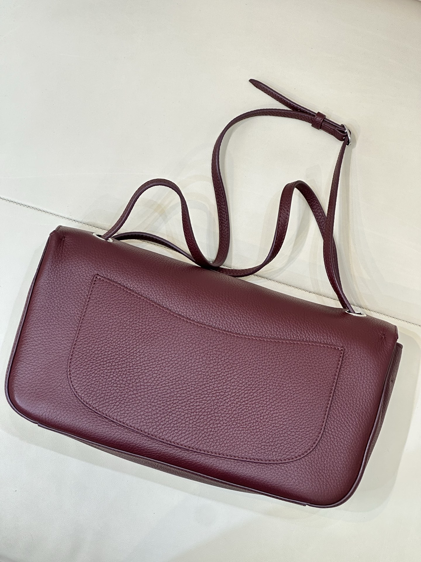 Cha*nel Grained Calfskin Small Souplissimo Maxi Flap-32CM