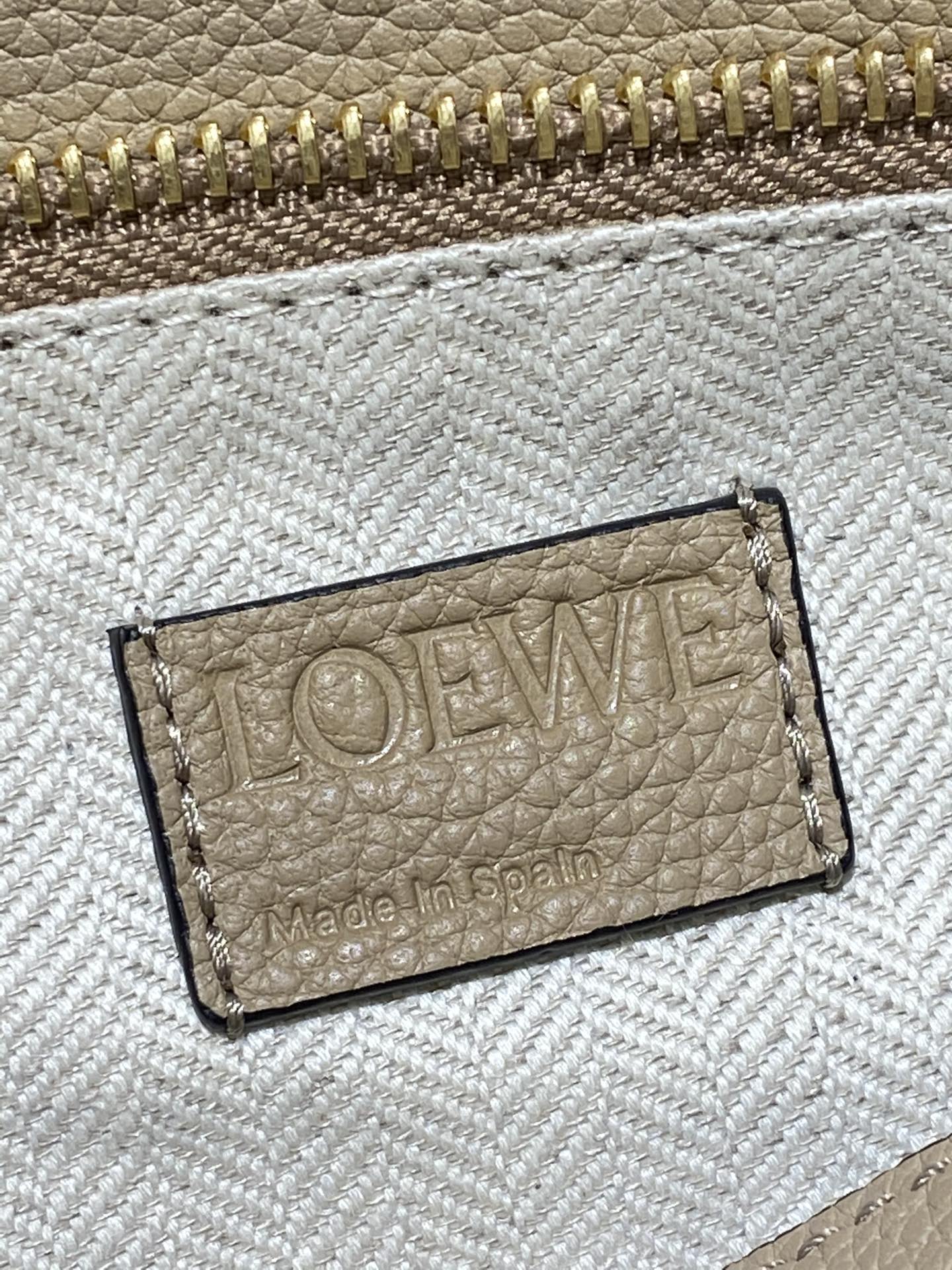L0ew* puzzle medium bag-29*18*12cm