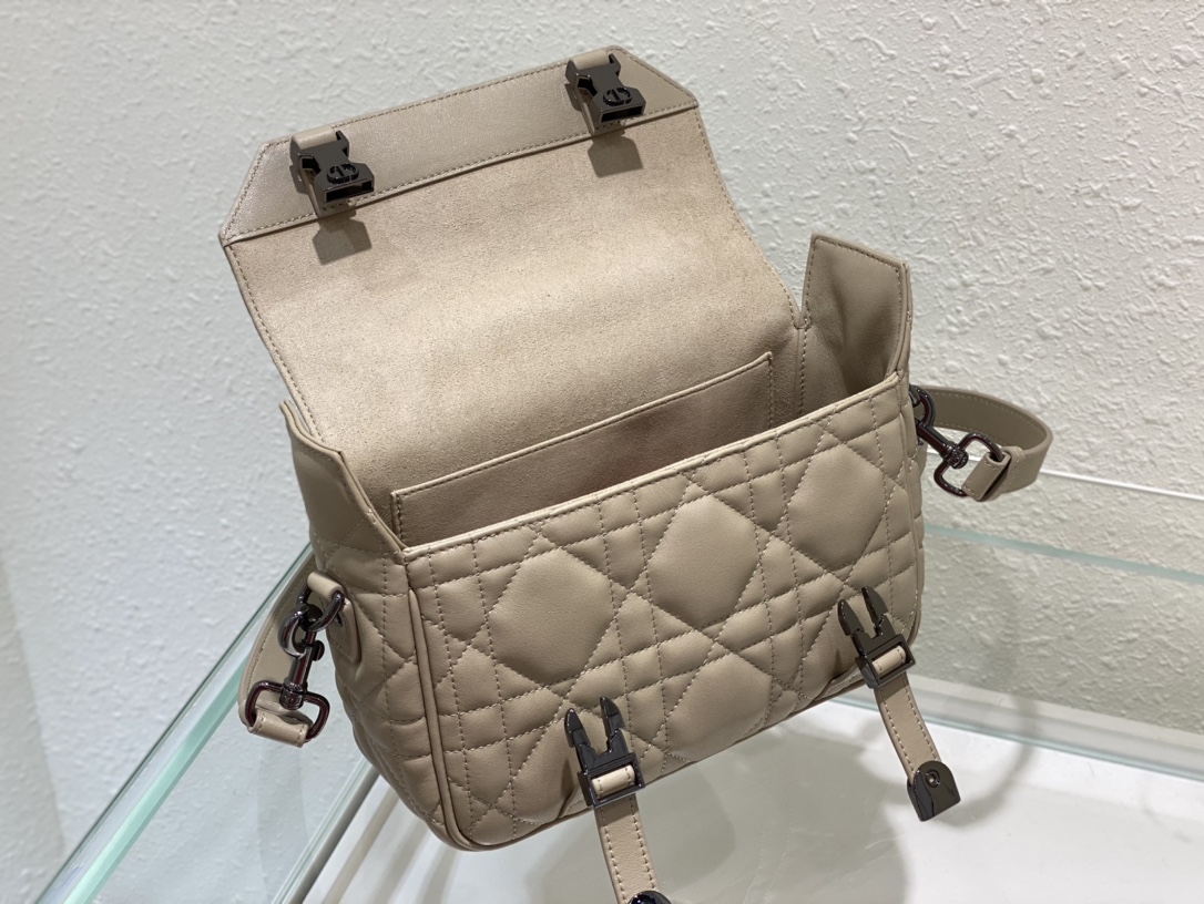 D*or camp bag-23×15×8cm