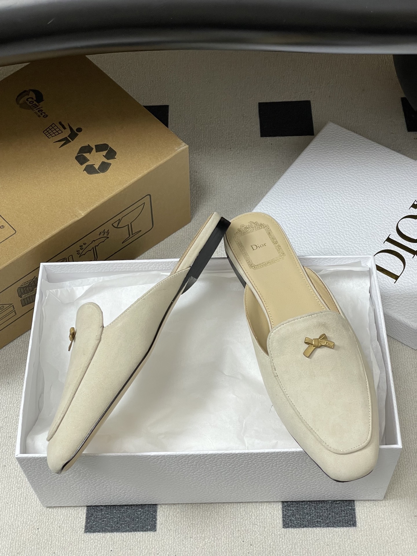 D10r Baby Bow Mule