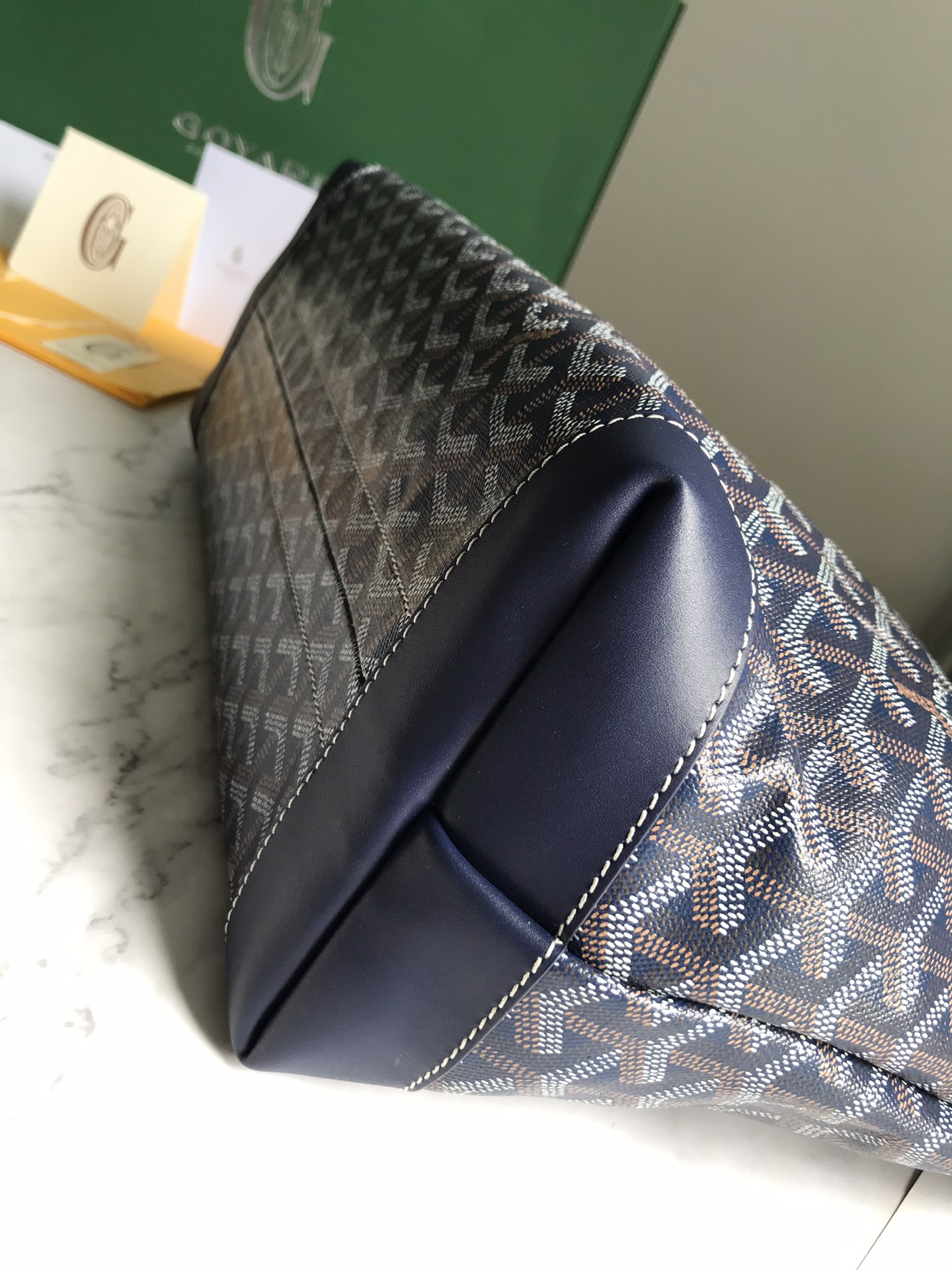 Go*ard tote bag-36*15*27cm