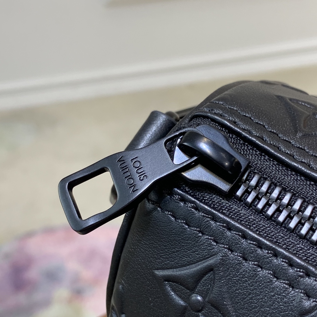 l0*is V*t0n keepall xs-21*12*9cm