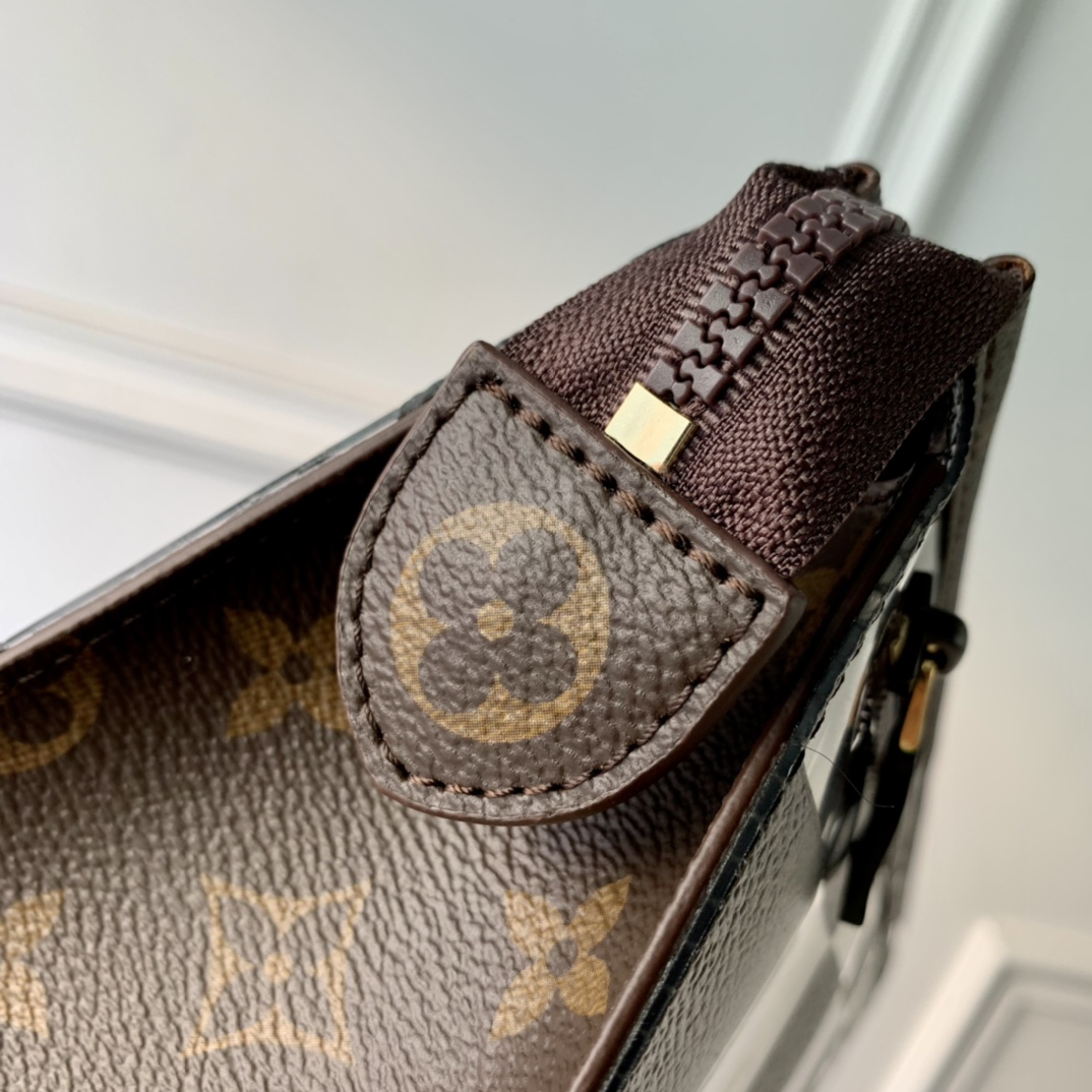 l0*is V*t0n standing pouch-25*15*9cm