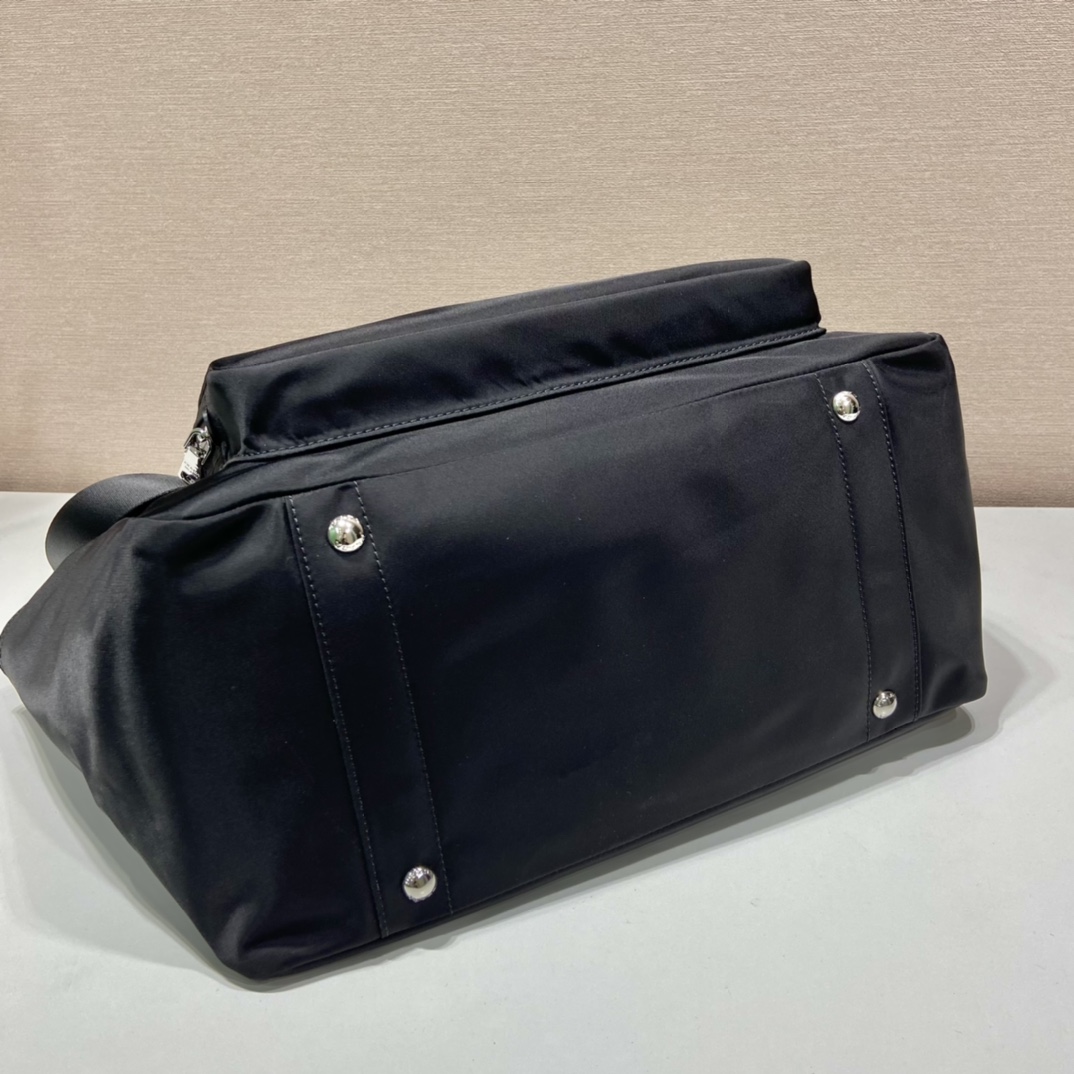 Pra*a tote 1bg102-35*30*17cm