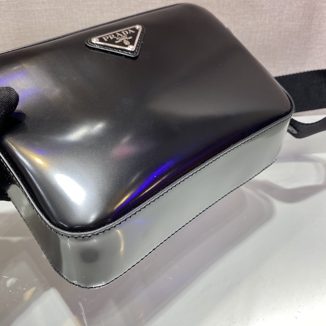 Pra*a bag 1bh180-19.5*12.5*4.57cm