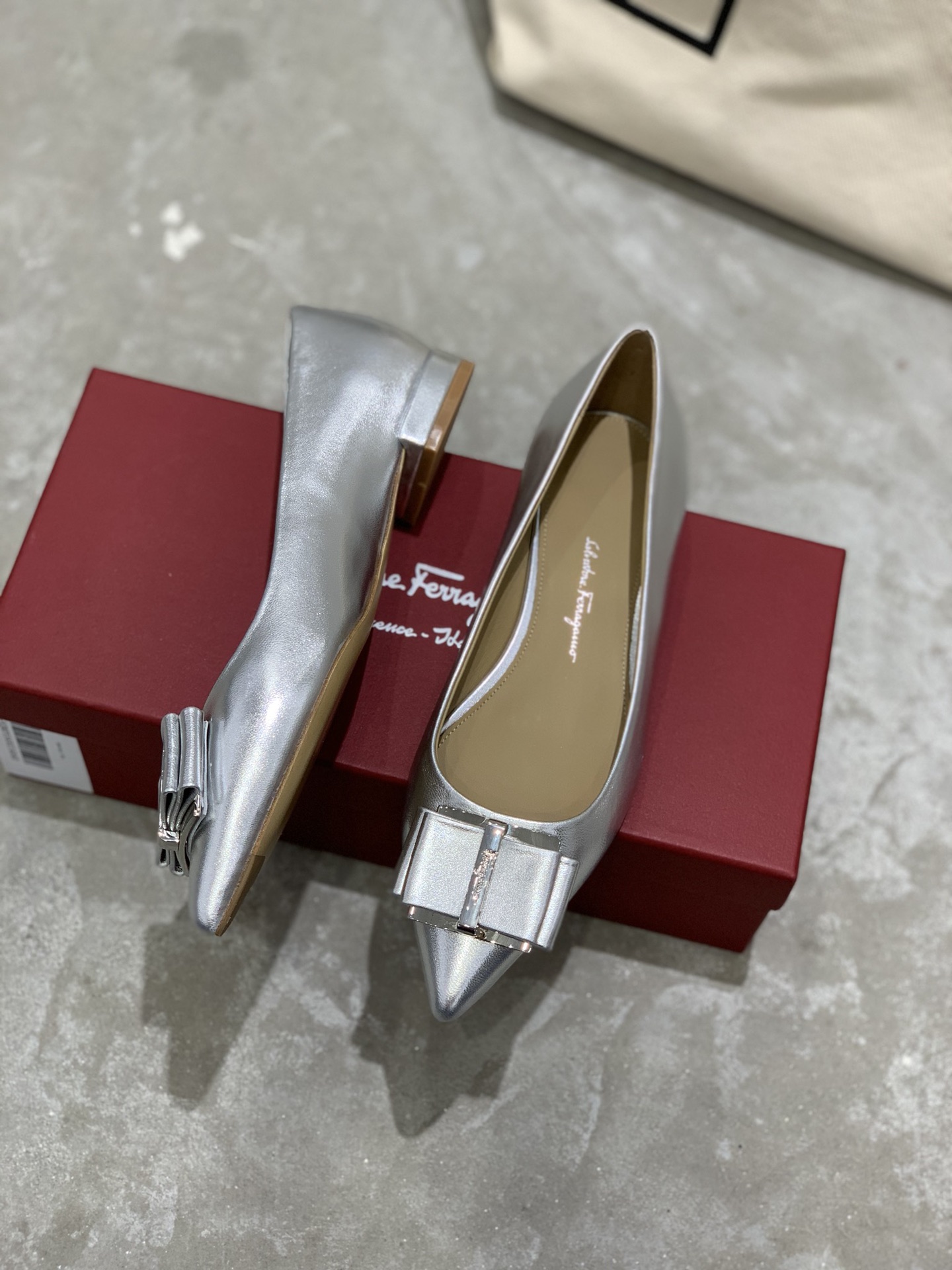 Salvatore Ferragamo-1CM