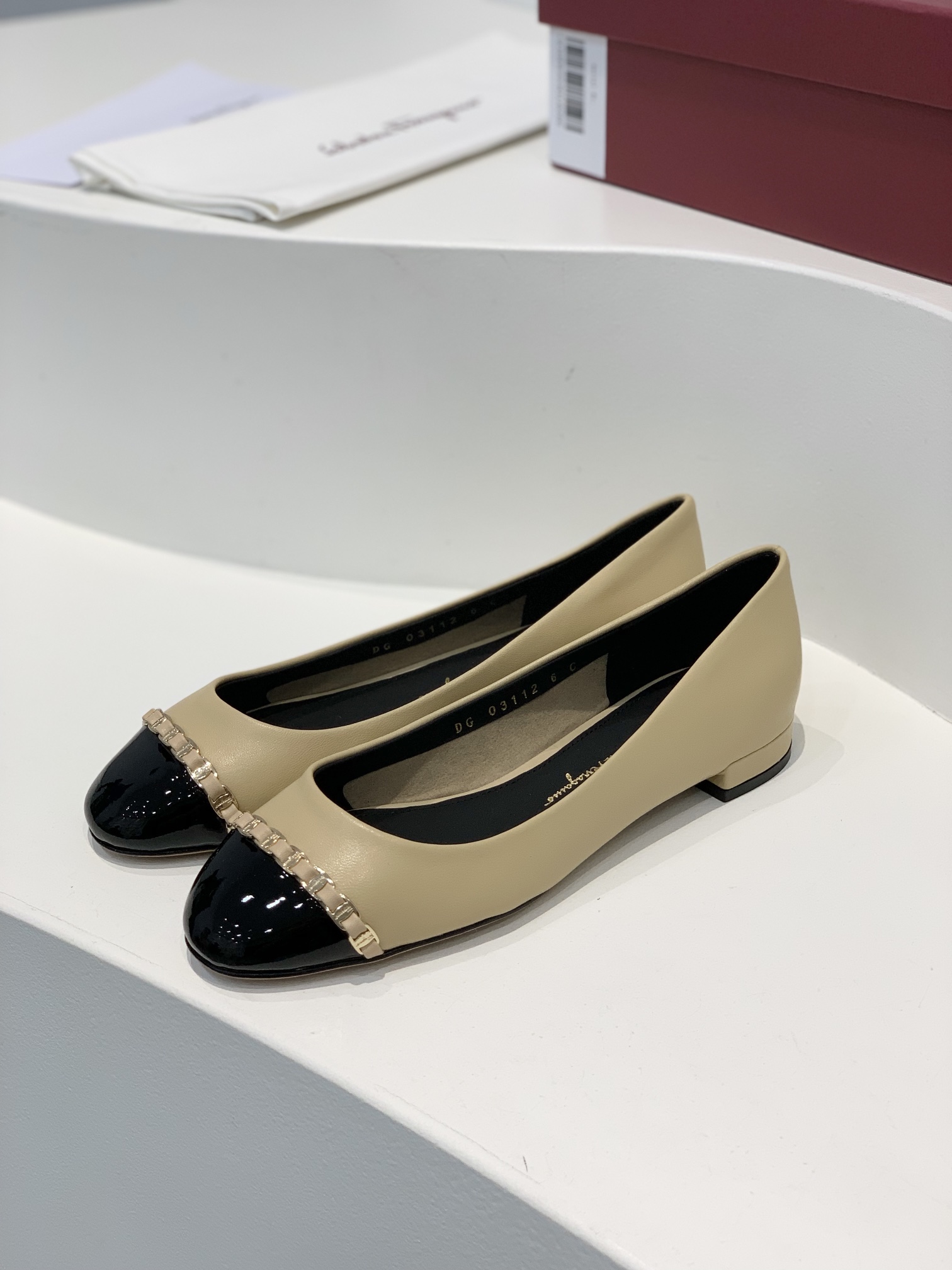 Salvatore Ferragamo-2CM