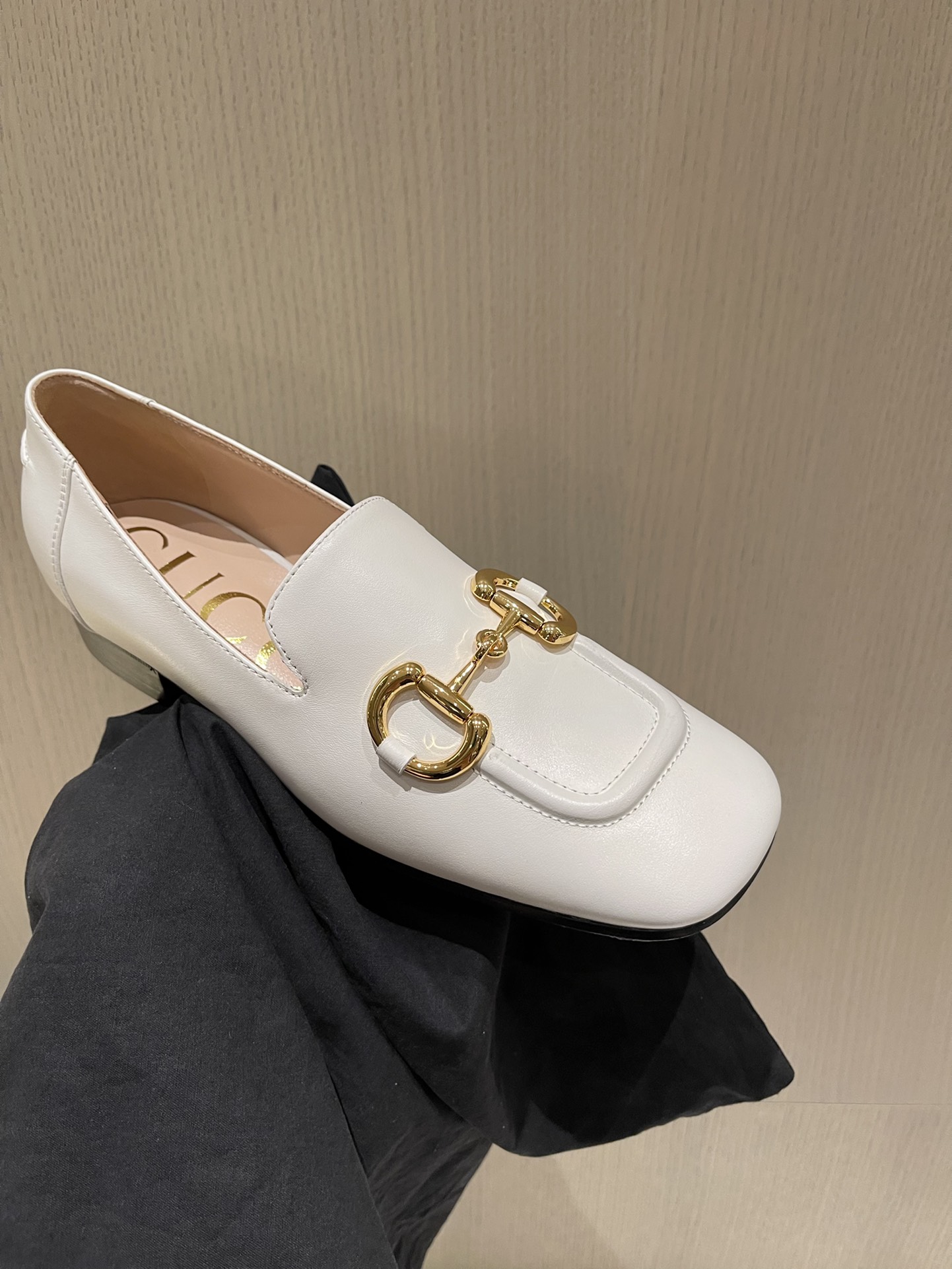 G*u*i loafers