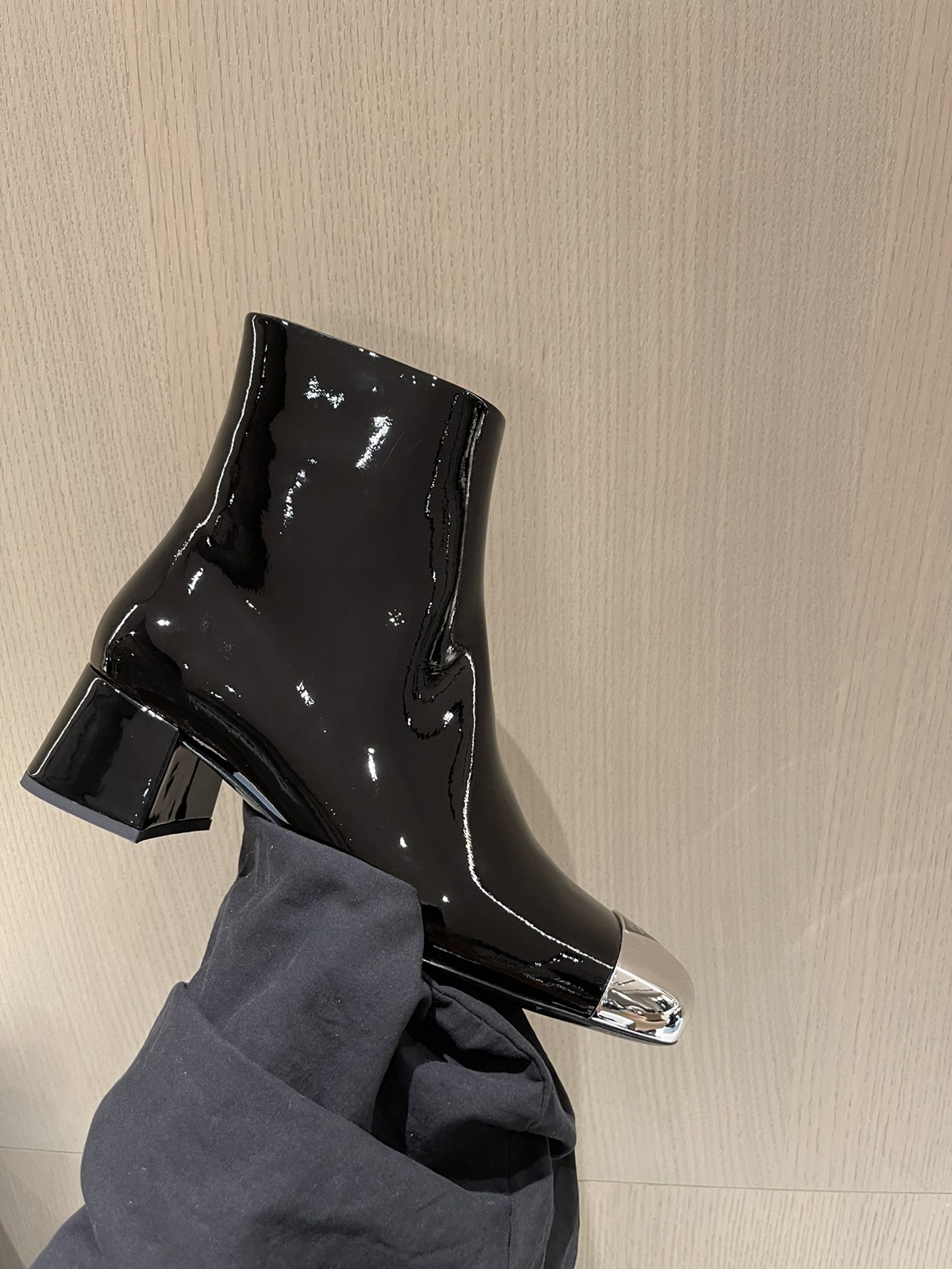 Pra*a loafers 2022ss
