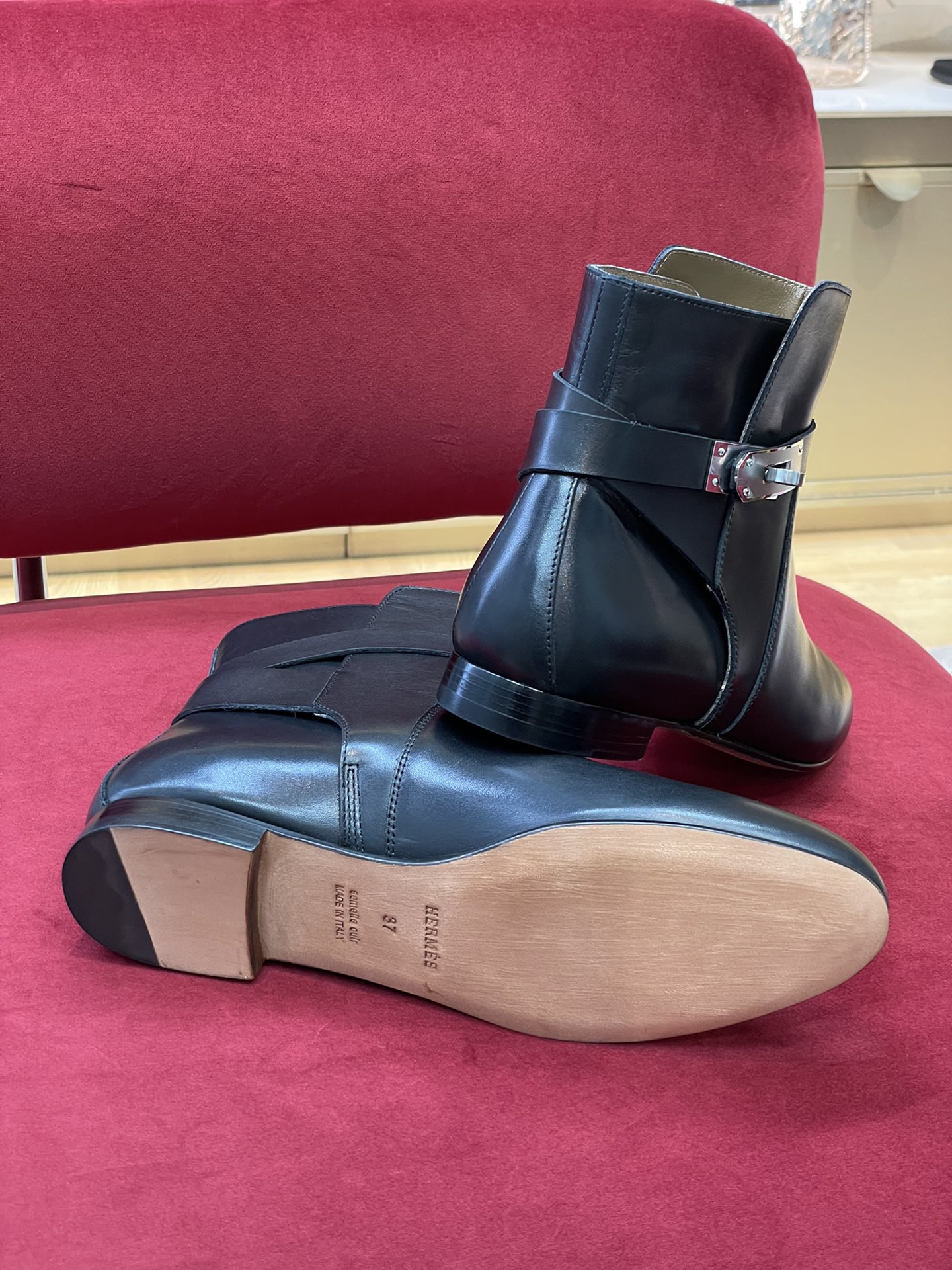 H**mes boots