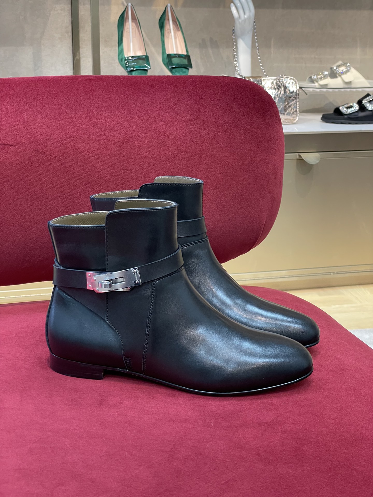 H**mes boots