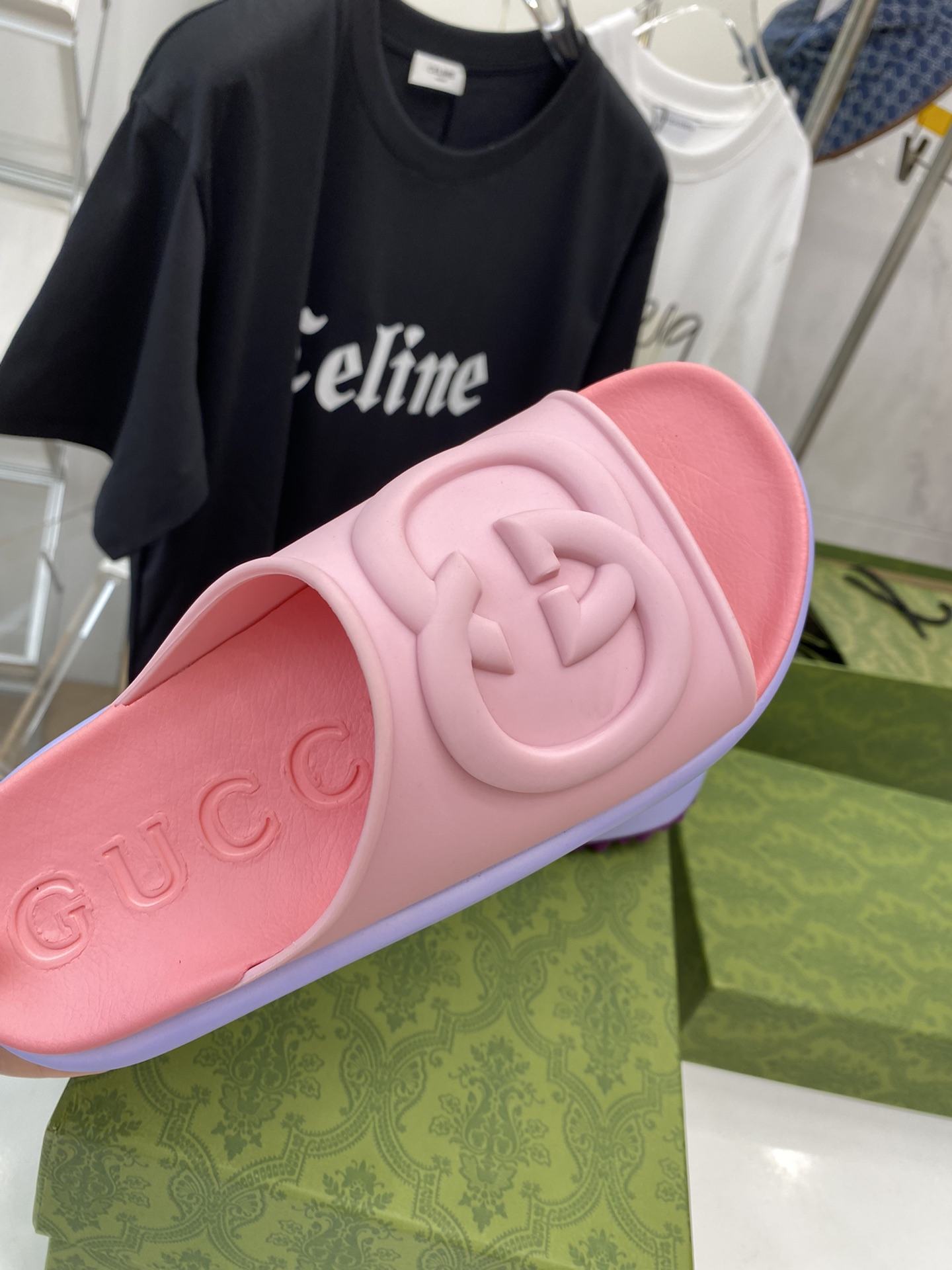 G*u*i slides-5cm