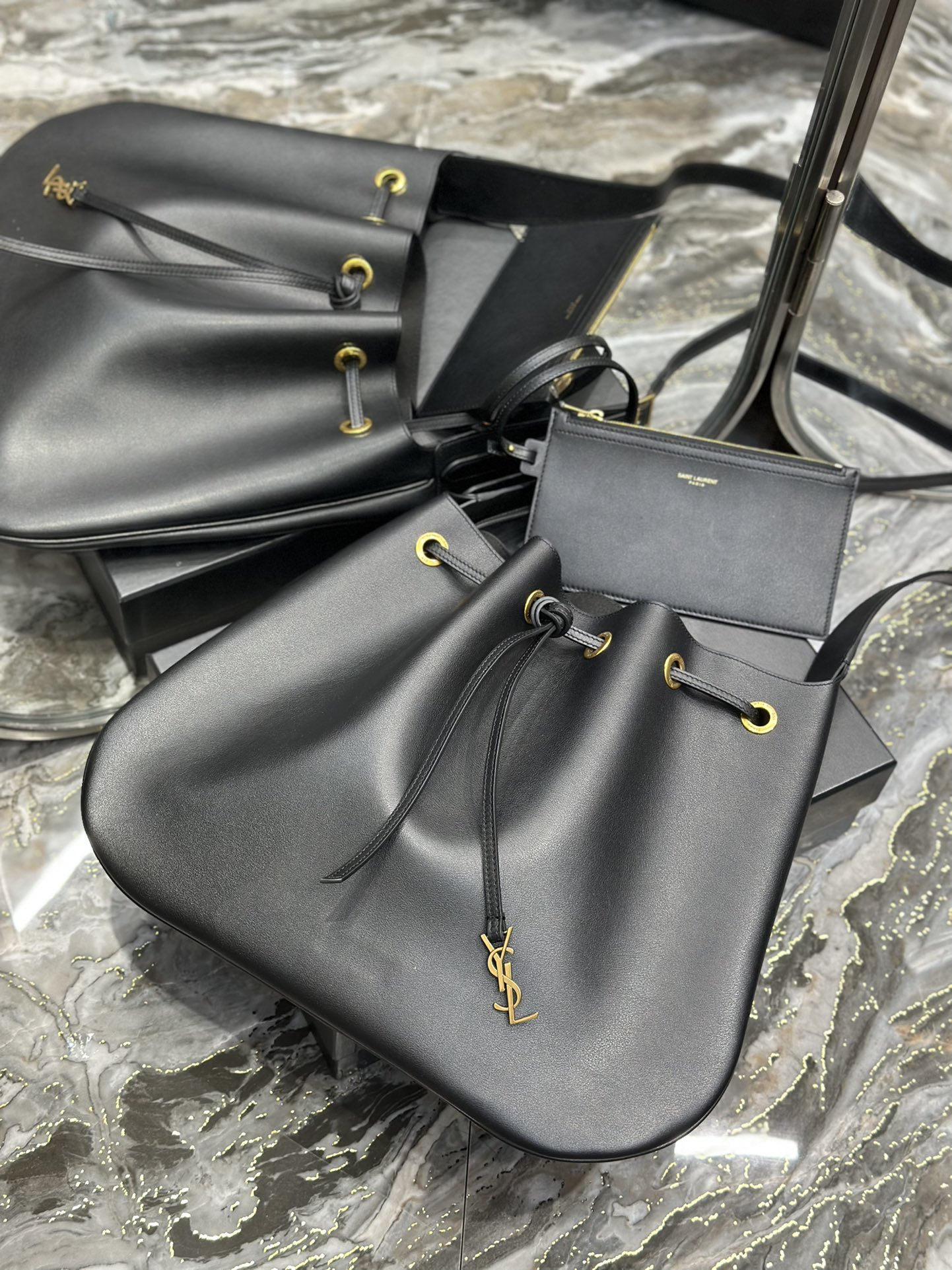 Y*L flat hobo bag-44×33×2.5cm