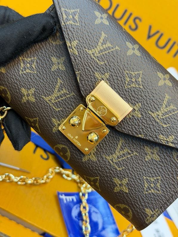 LV Pouch Metis Belt Bag-13.5x8CM