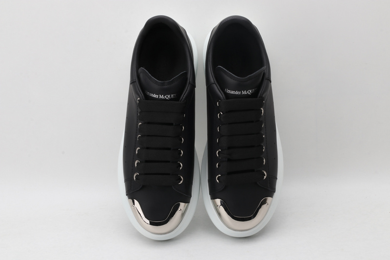 A1exa*der m*q*en sports shoes