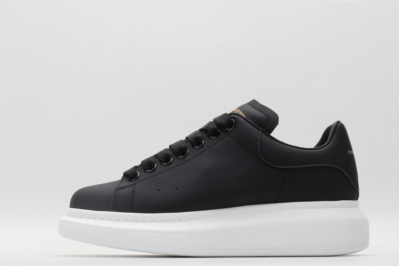 A1exa*der m*q*en sports shoes