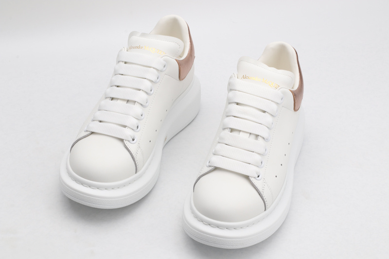 A1exa*der m*q*en sports shoes