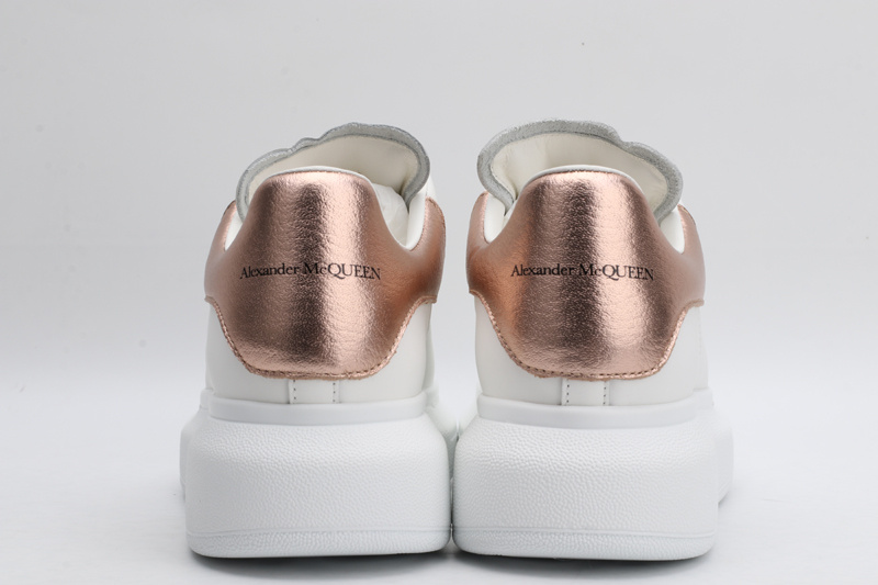 A1exa*der m*q*en sports shoes