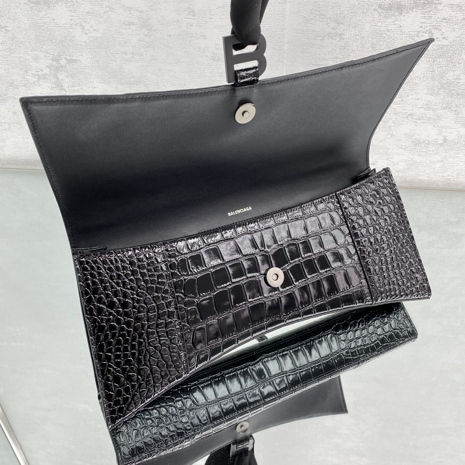 Ba*len*cia*ga hourglass bag-6*15*35cm