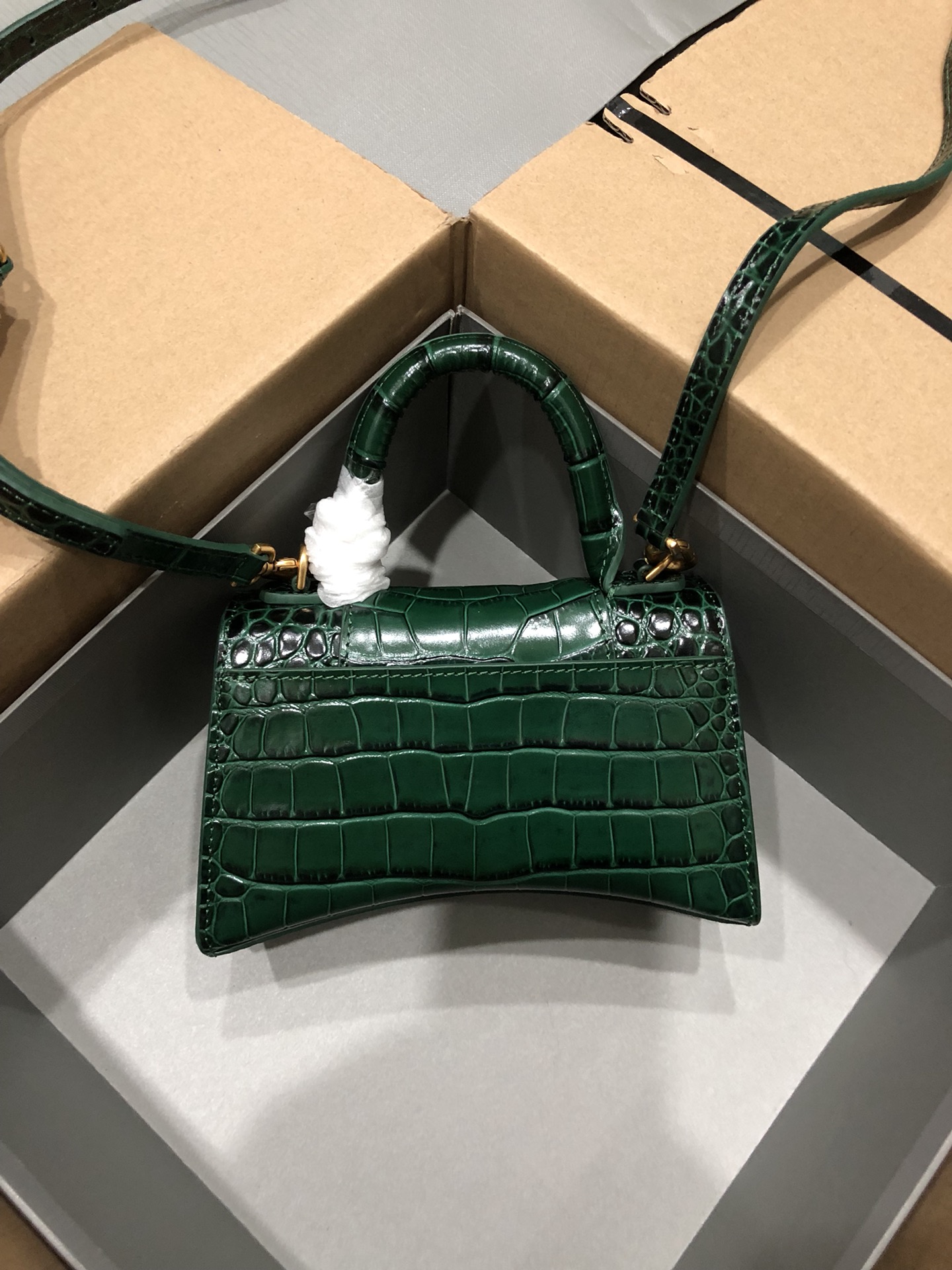 Ba*len*cia*ga small hourglass bag-13*8*19cm