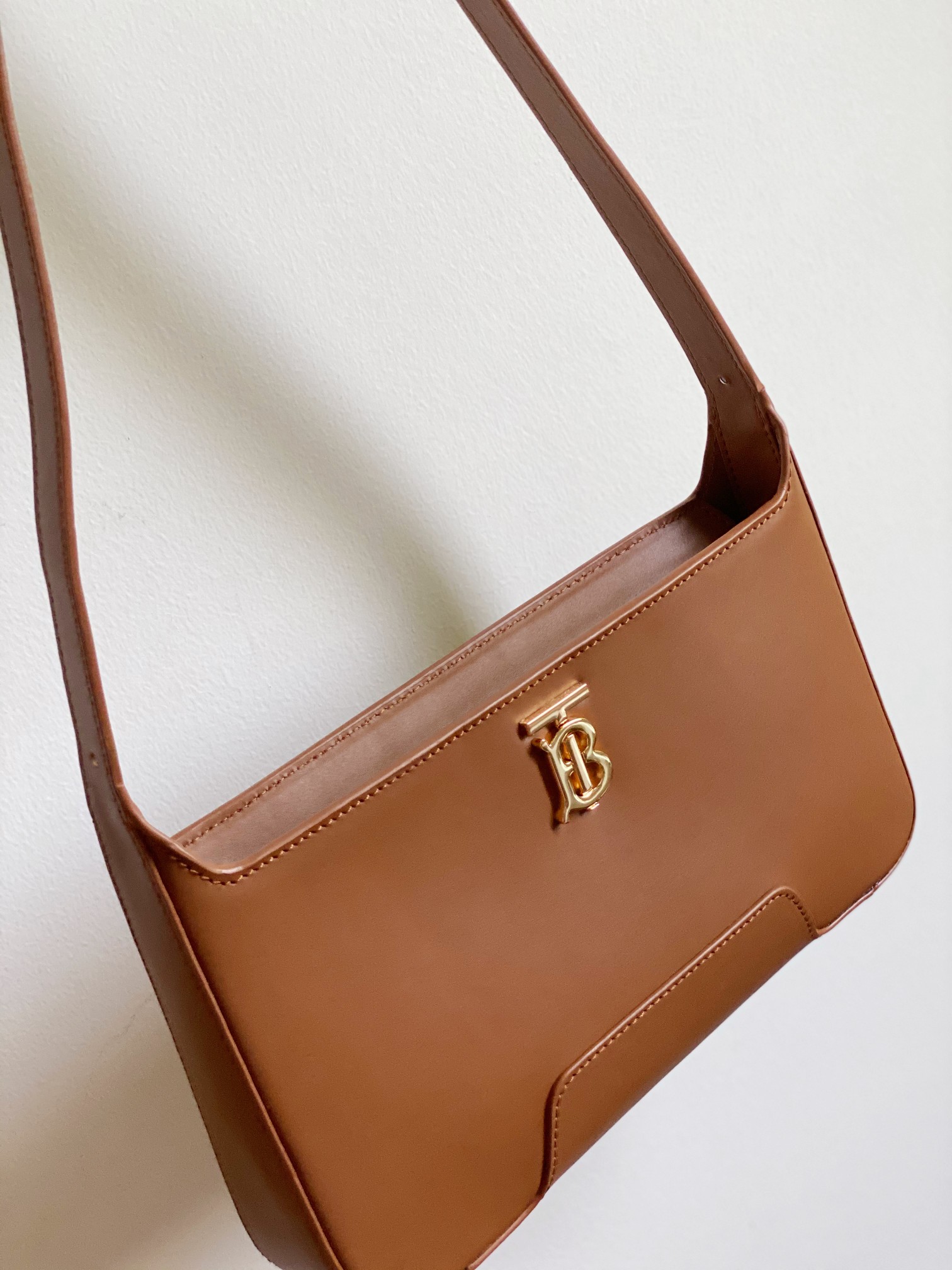 B**rry thomas B**rry bag-28 x 5 x 14cm