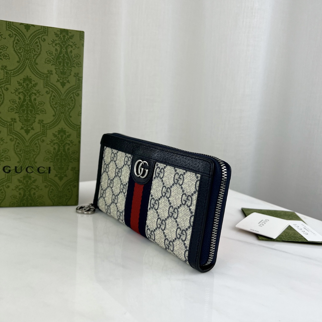 G*u*i wallet-19x10.5x2cm