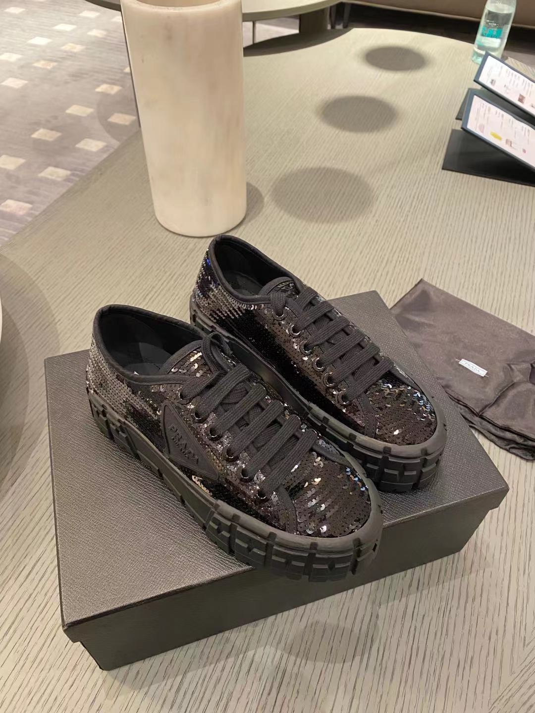 Pra*a boots 2022ss