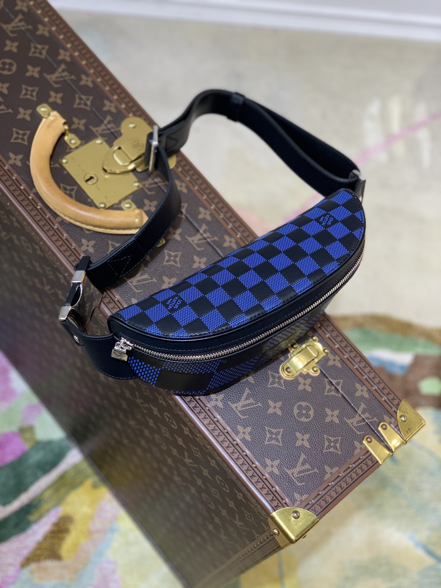 l0*is V*t0n campus bum bag-26*13*7cm
