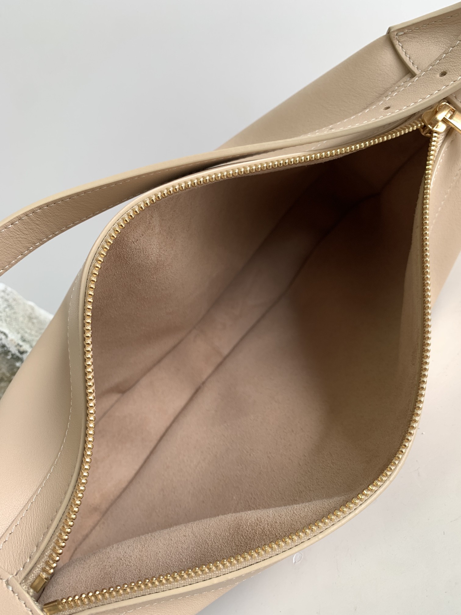 Ce**e romy shoulder bag-34*16*5cm