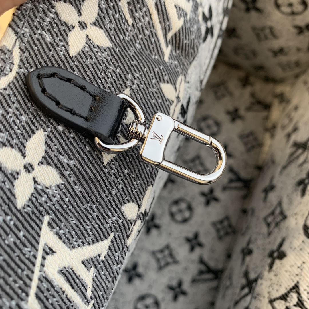 l0*is V*t0n onthego handbag-35*27*14cm