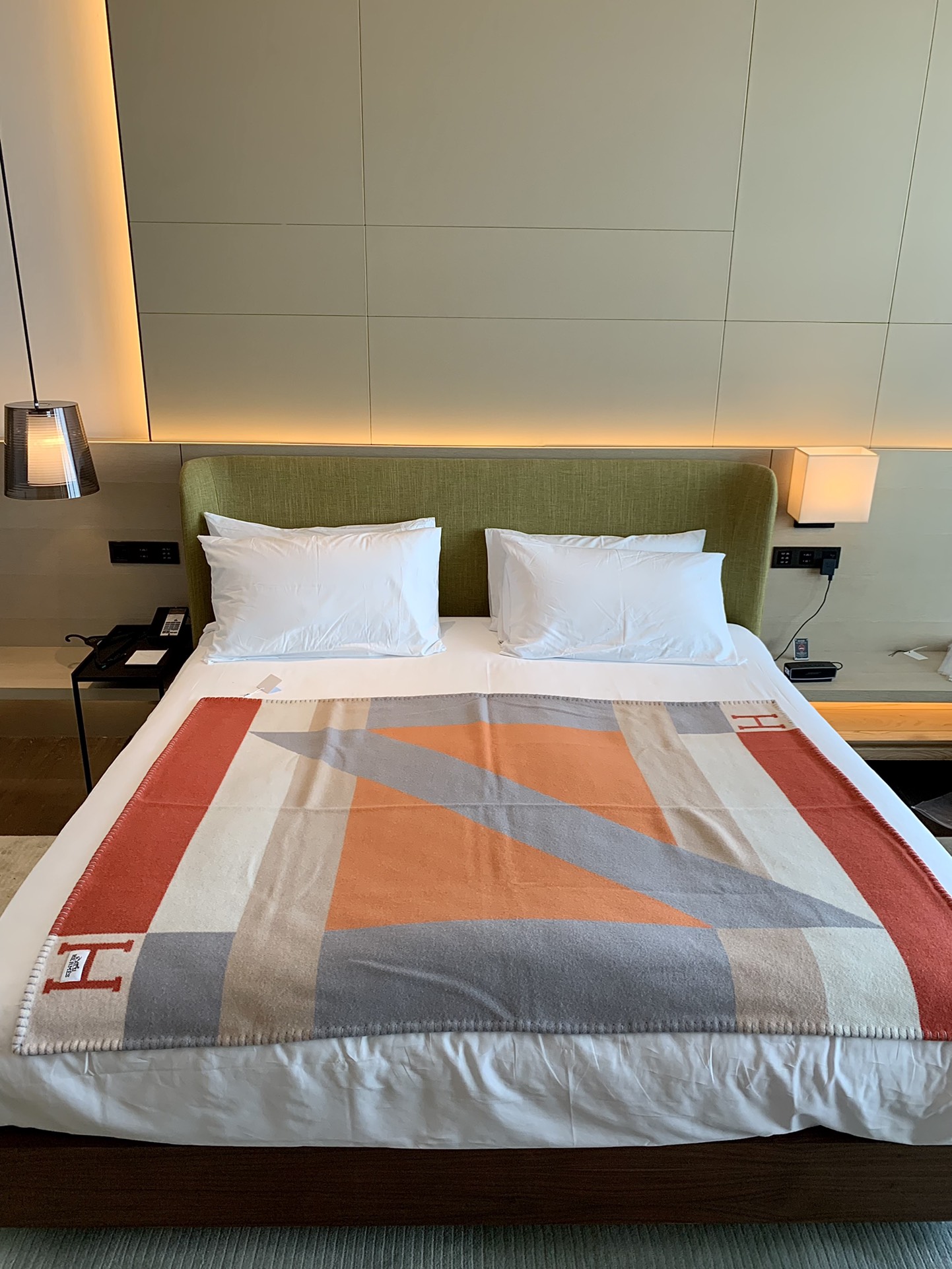 H**mes blankets-170*135cm