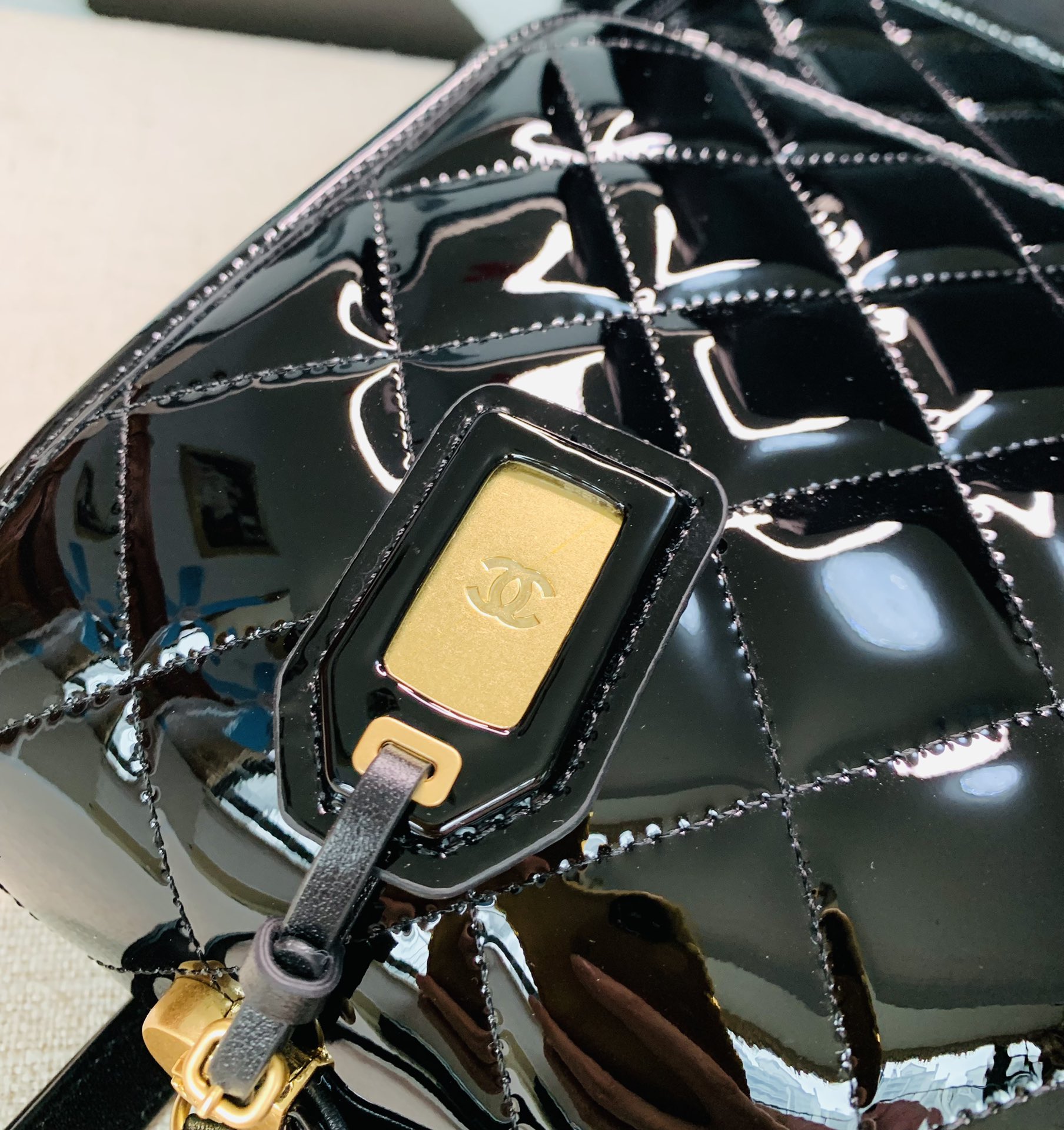 Ch@nel Patent Leather Briefcaseg-31.5*31*9CM