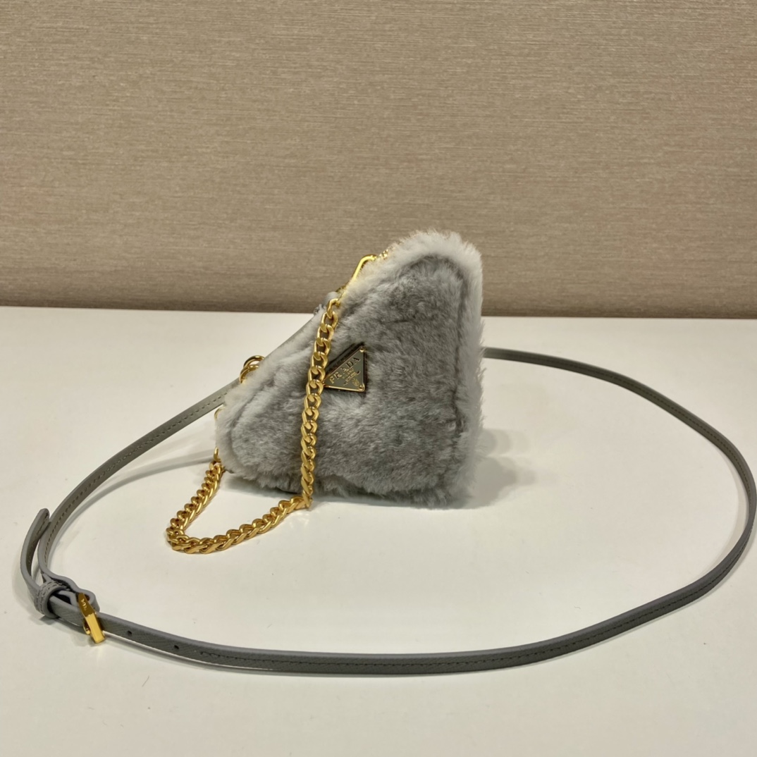 Pra*a 1nr015 double triangle bag -15*10*5cm