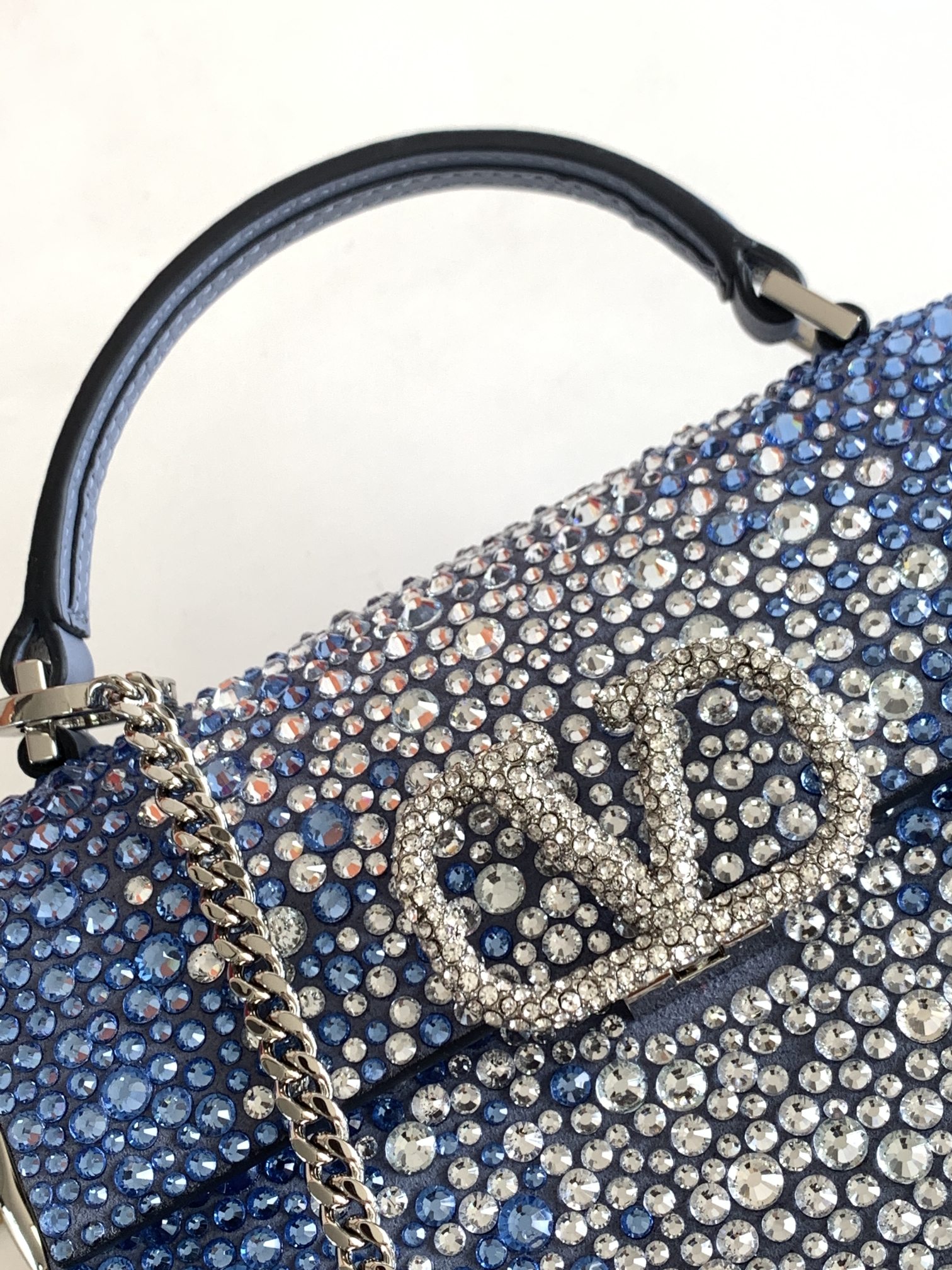Va1e*ntin0 garavani vsling bags-19*13*9 cm