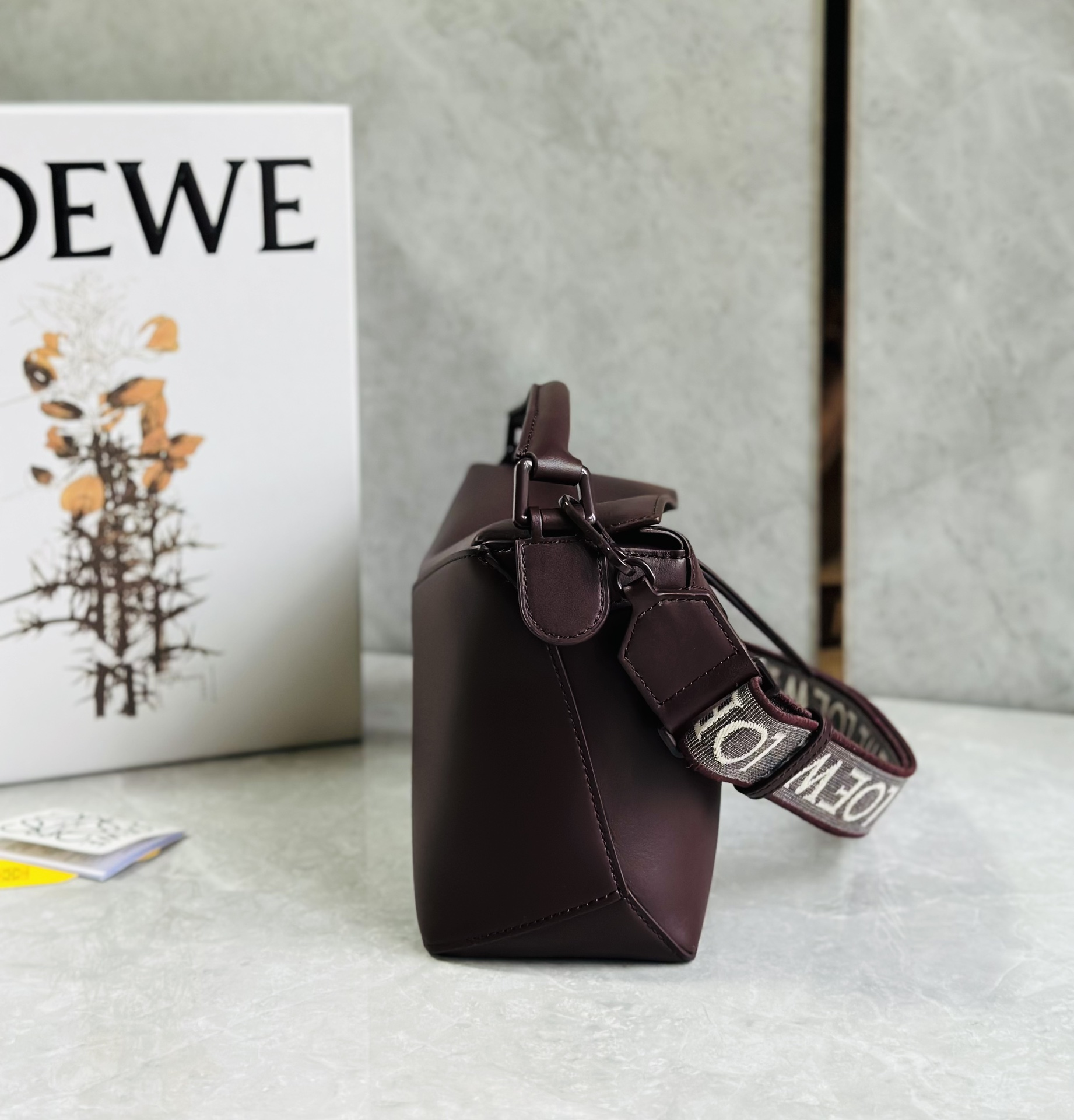 L0ew* puzzle small bag-24*10*14cm