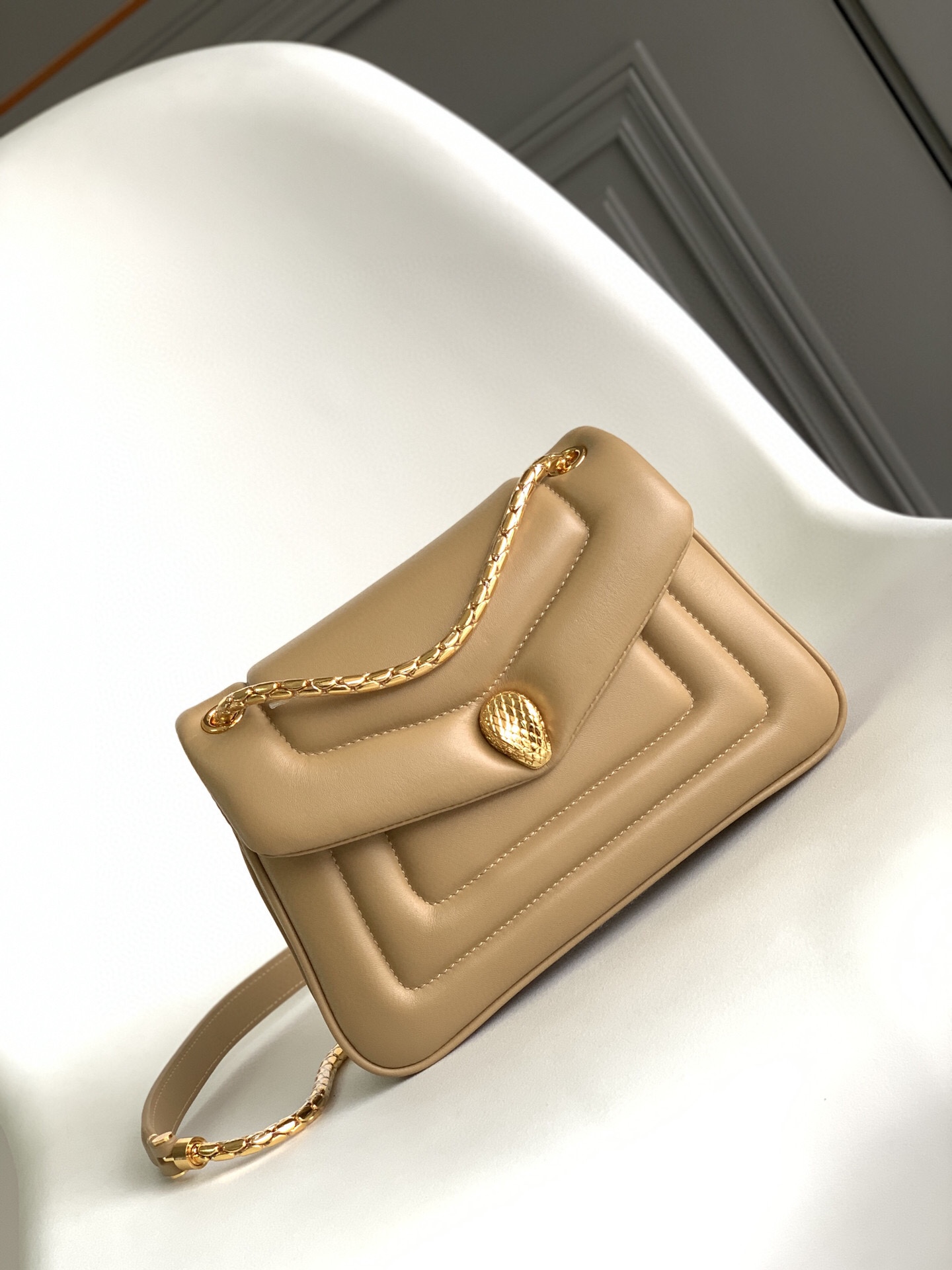 B*l*ai serpenti reverse-22.5*15*7cm