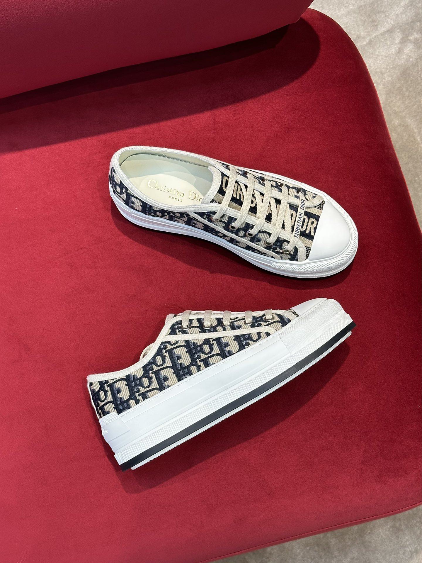 D*or sneakers
