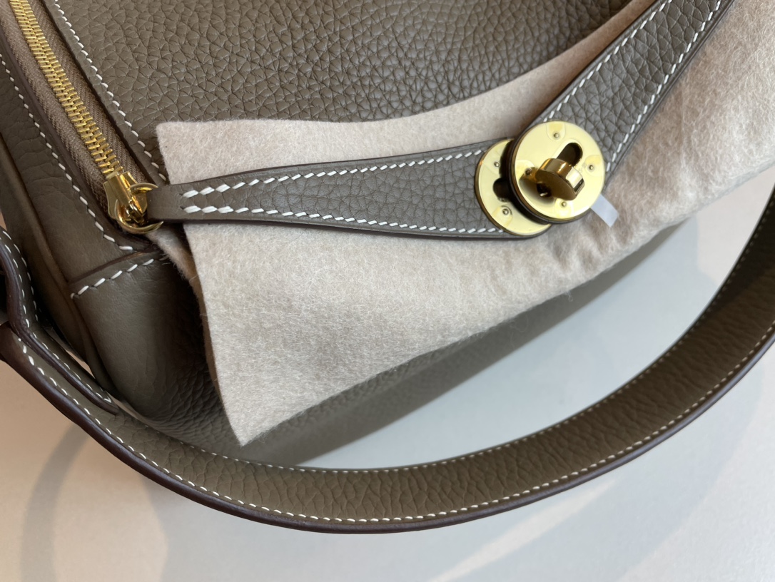 H**mes lindy-swift leather-2630cm