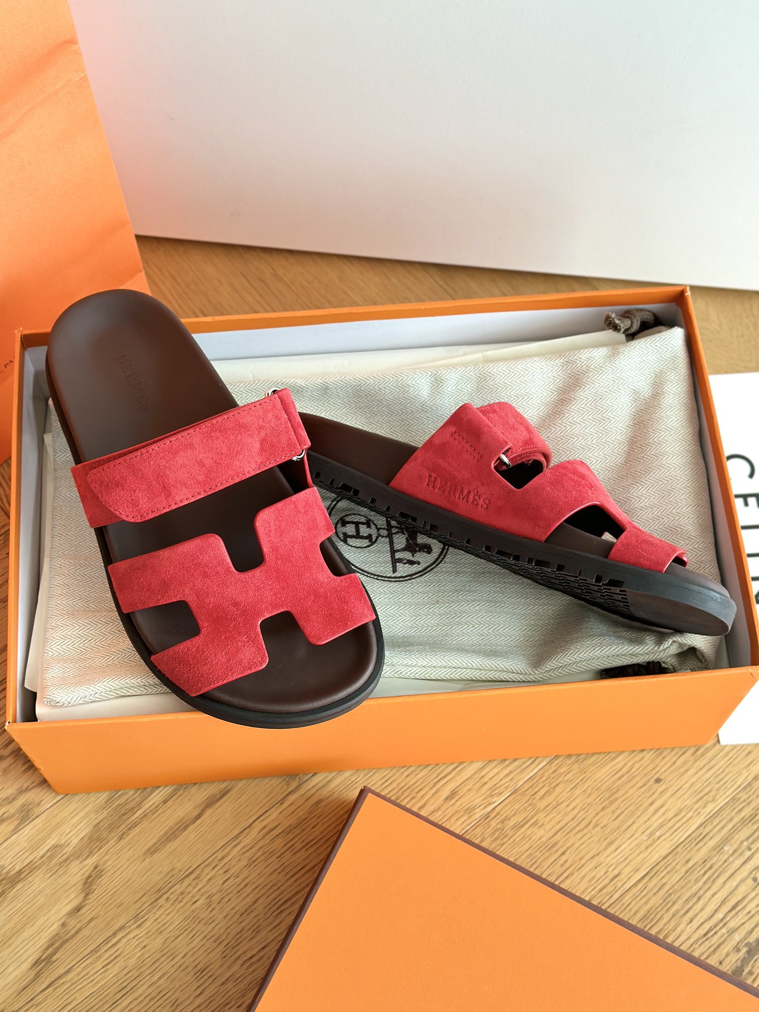 H**mes slides