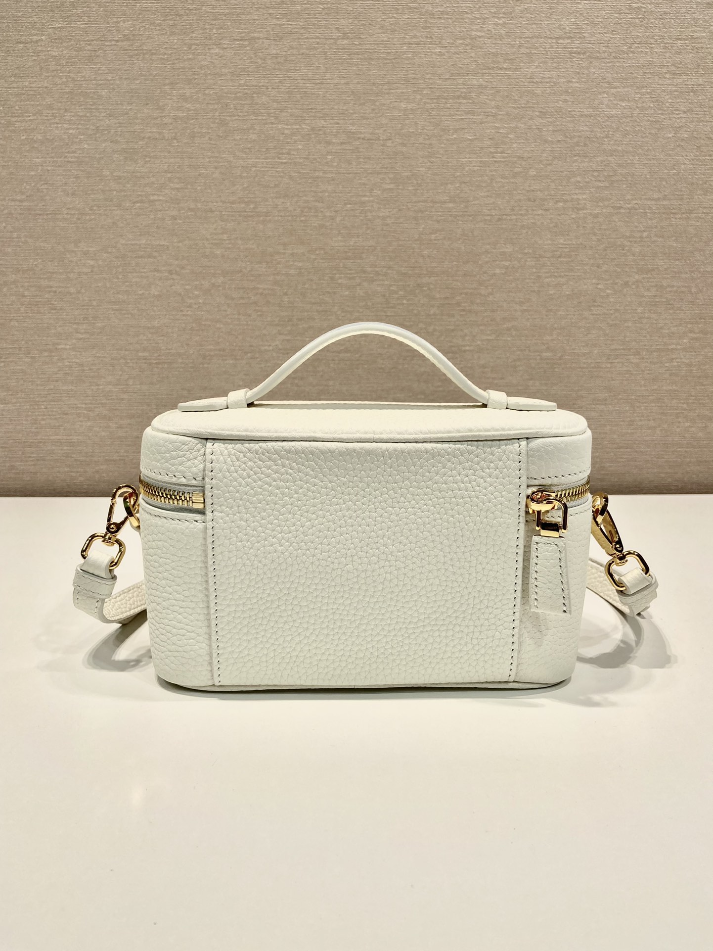 Pra*a 1bh202 cosmetic bag-18*11.5*7.5cm