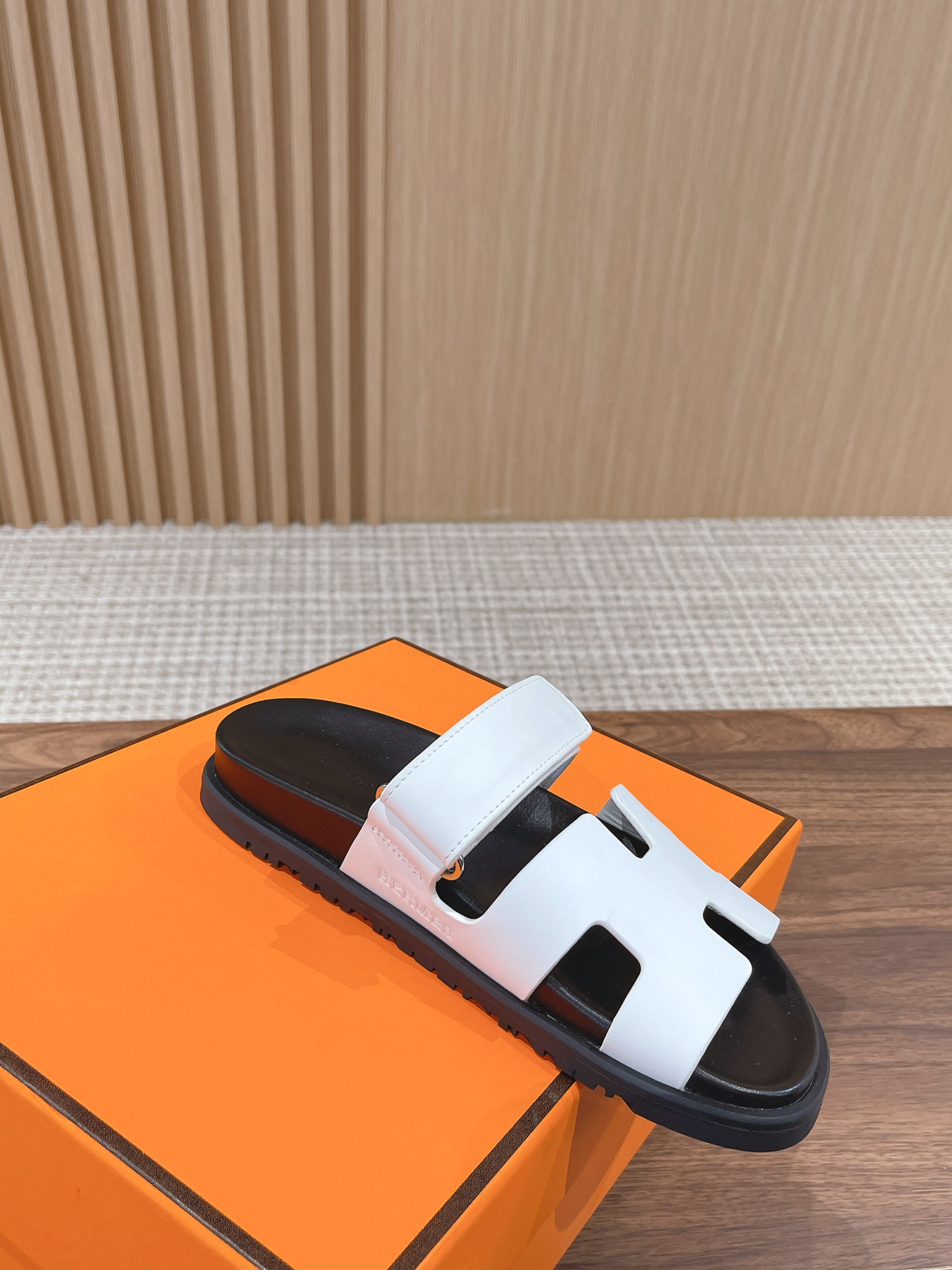 H**mes slides