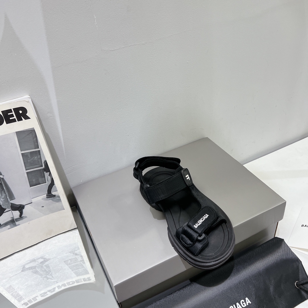Balenciag Tourist Sandals