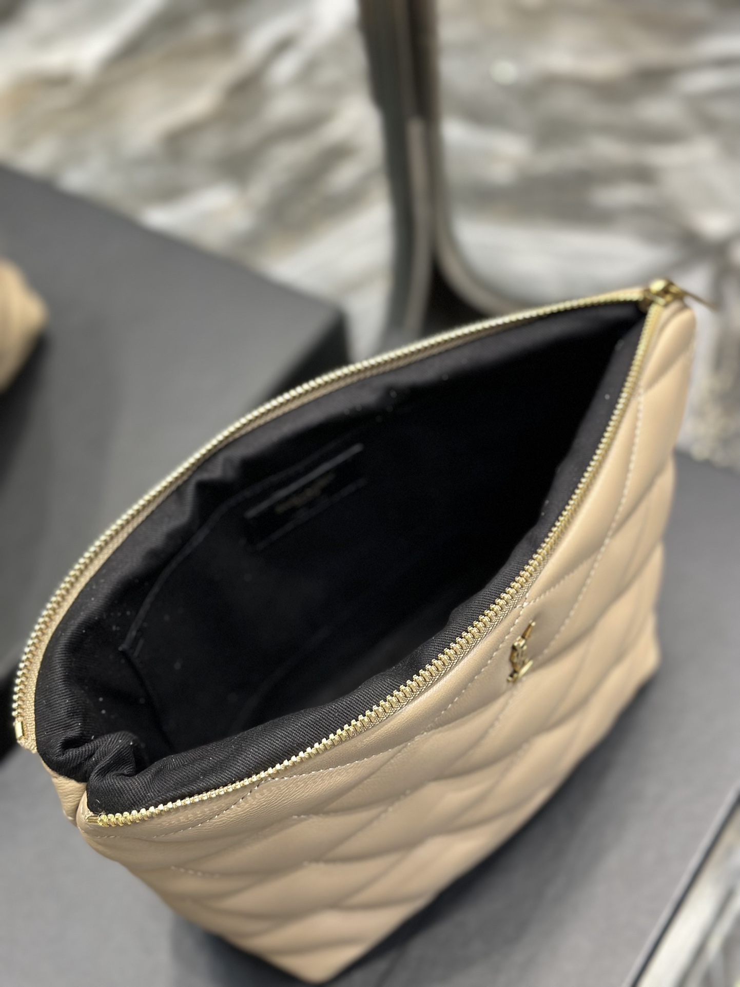 Y*L sade pouch-26x19x11cm