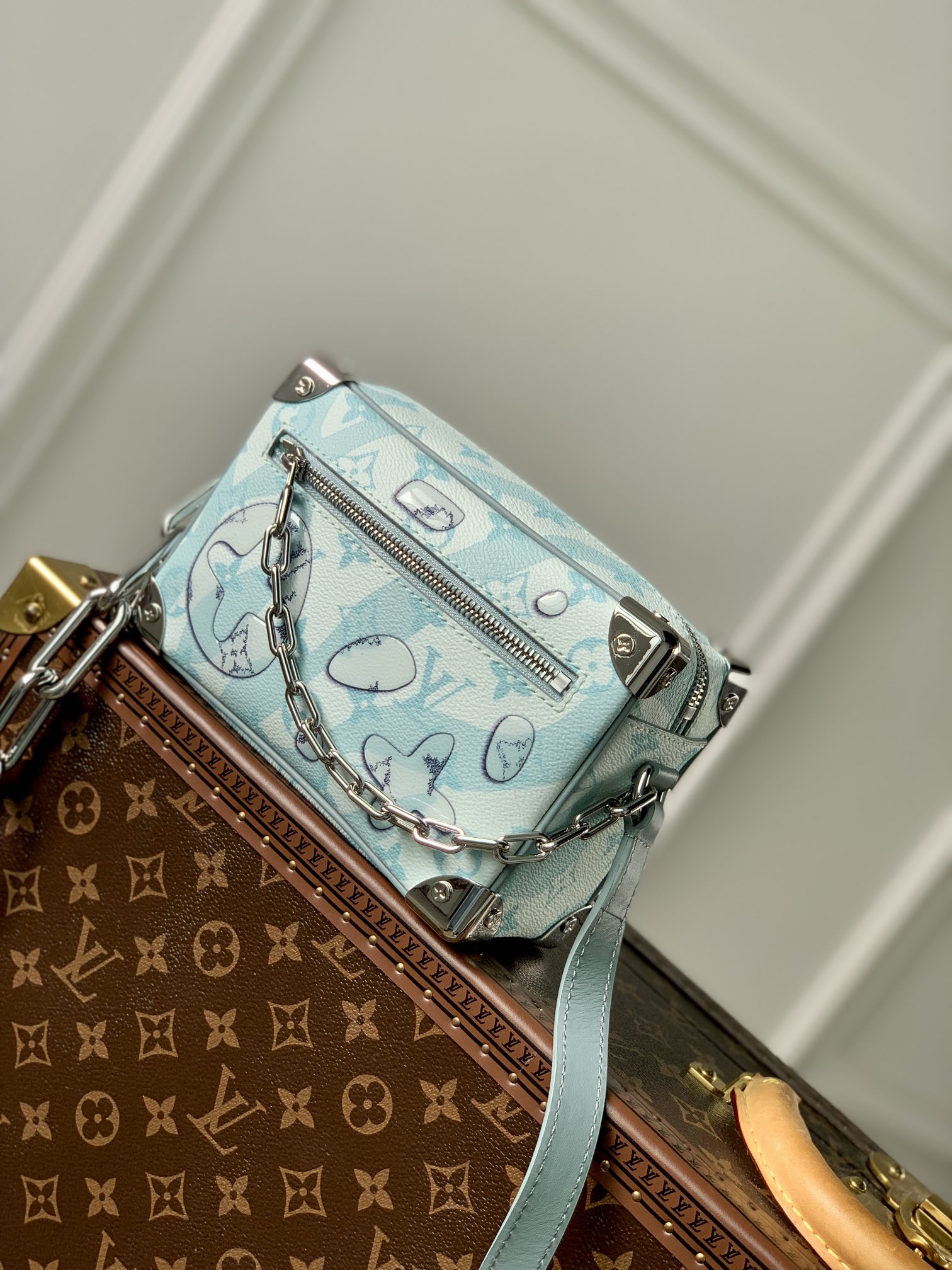 l0*is V*t0n mini soft trunk-m22588-18*13*8m