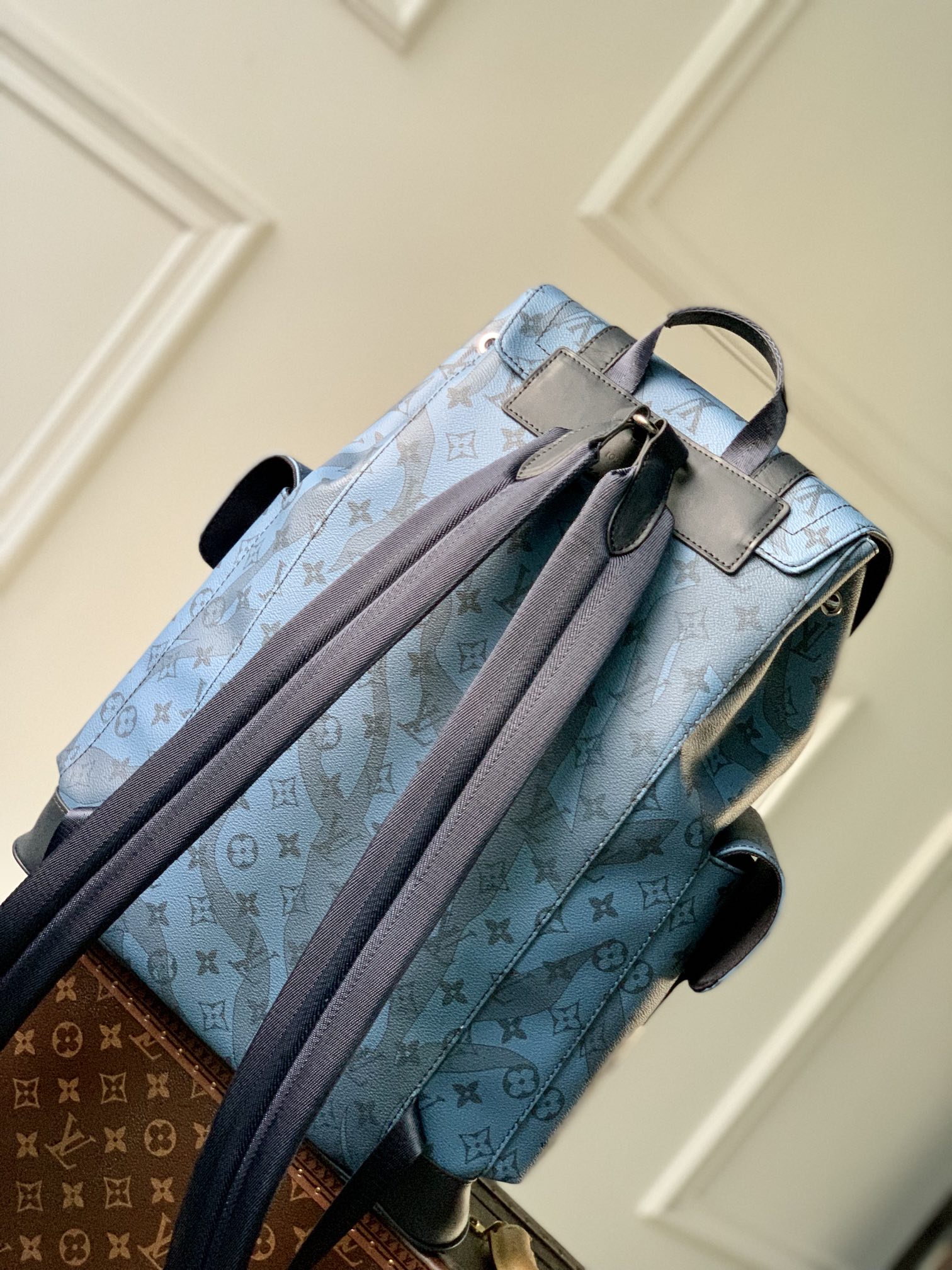 l0*is V*t0n x yk christopher backpack m21978-38*44*21cm
