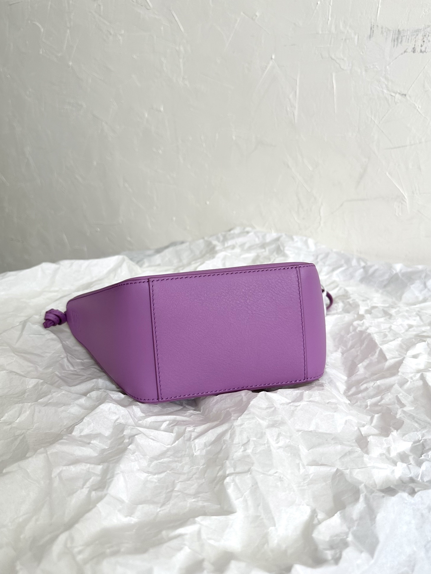 L0ew* hammock hobo bag-28*17*9.5cm