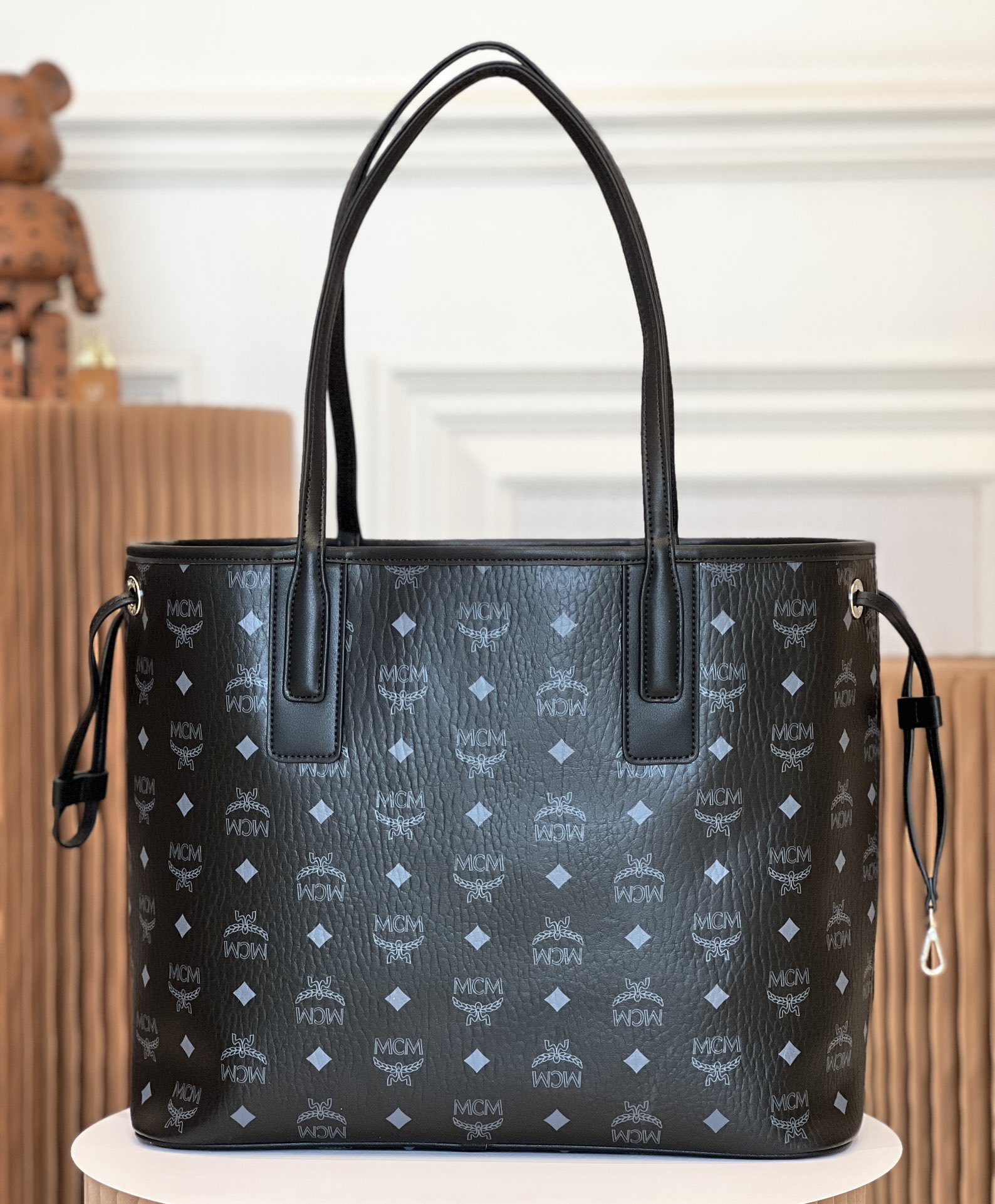 MCM Tracy Bag-17.0 x 36.0 x 28CM