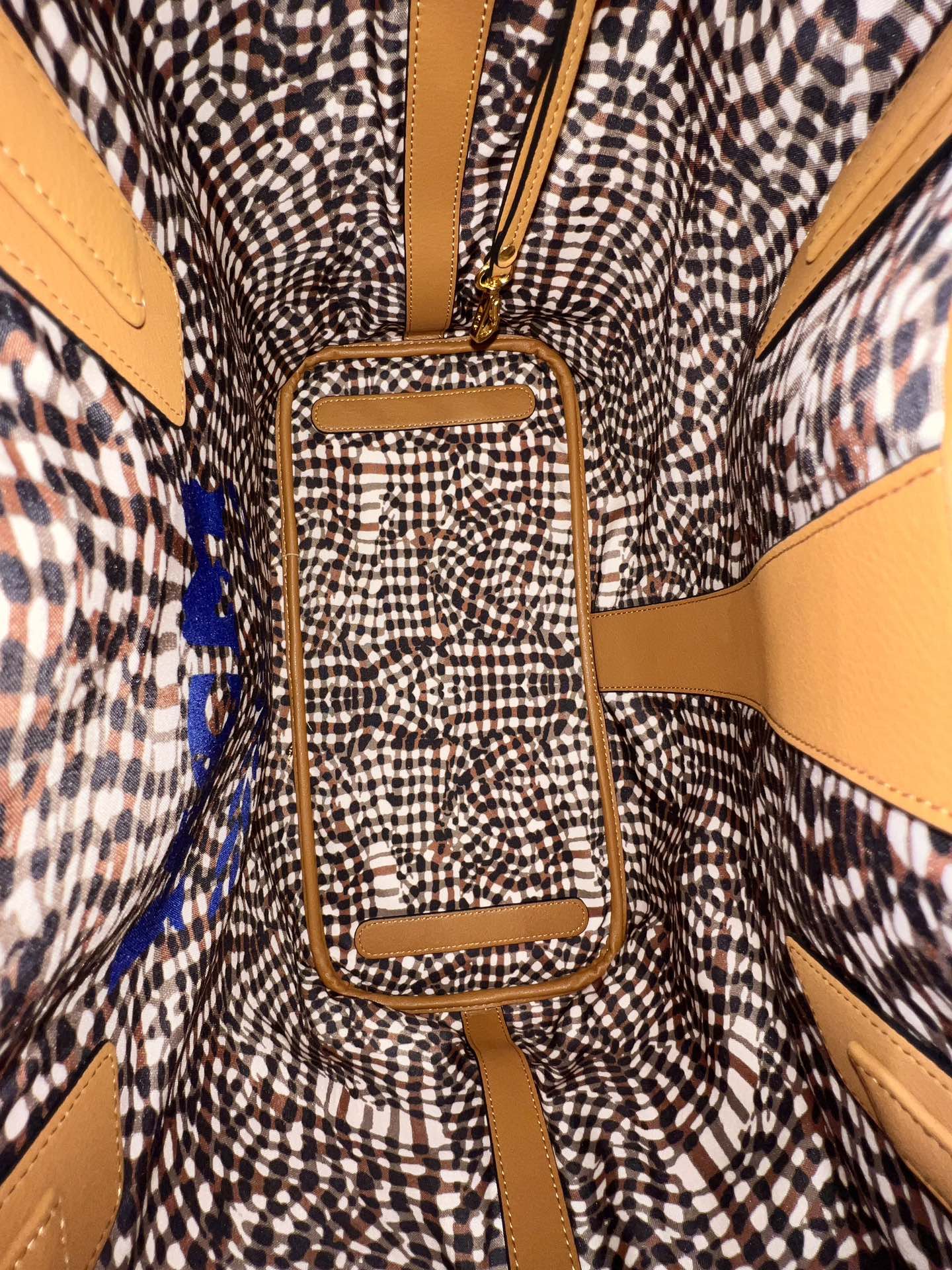MCM Tracy Bag-17.0 x 36.0 x 28CM