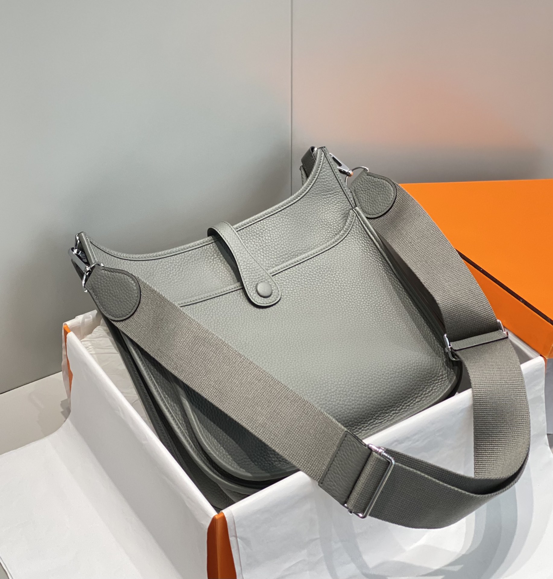 H**mes evelyne-29cm