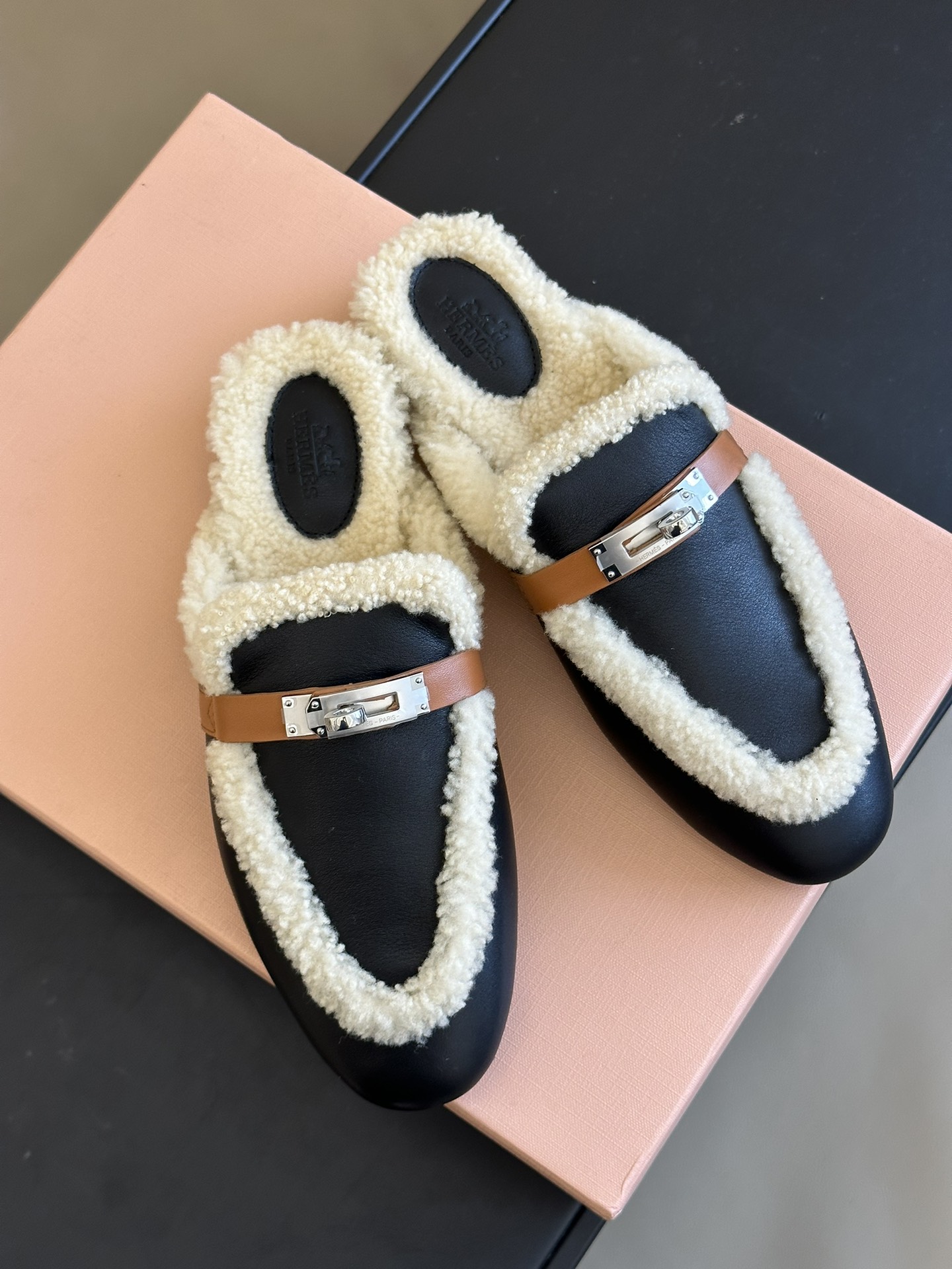 H**mes slides